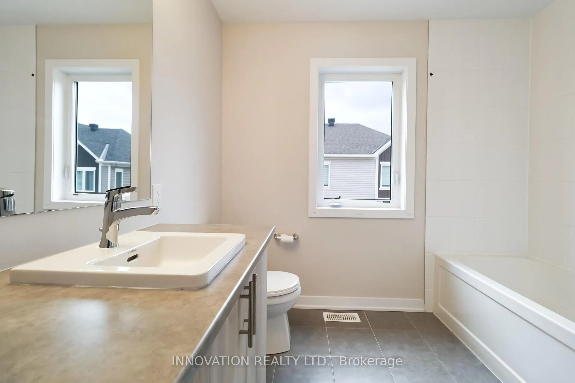 Photo 14 of 254 Surface Lane, Ottawa, Barrhaven - Half Moon Bay — HOMEH