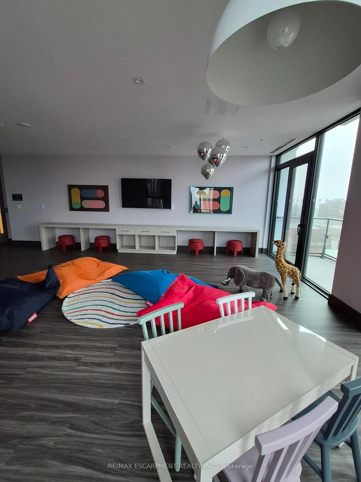 Photo 28 of Unit 818, 75 James Street S, Hamilton, Corktown — HOMEH