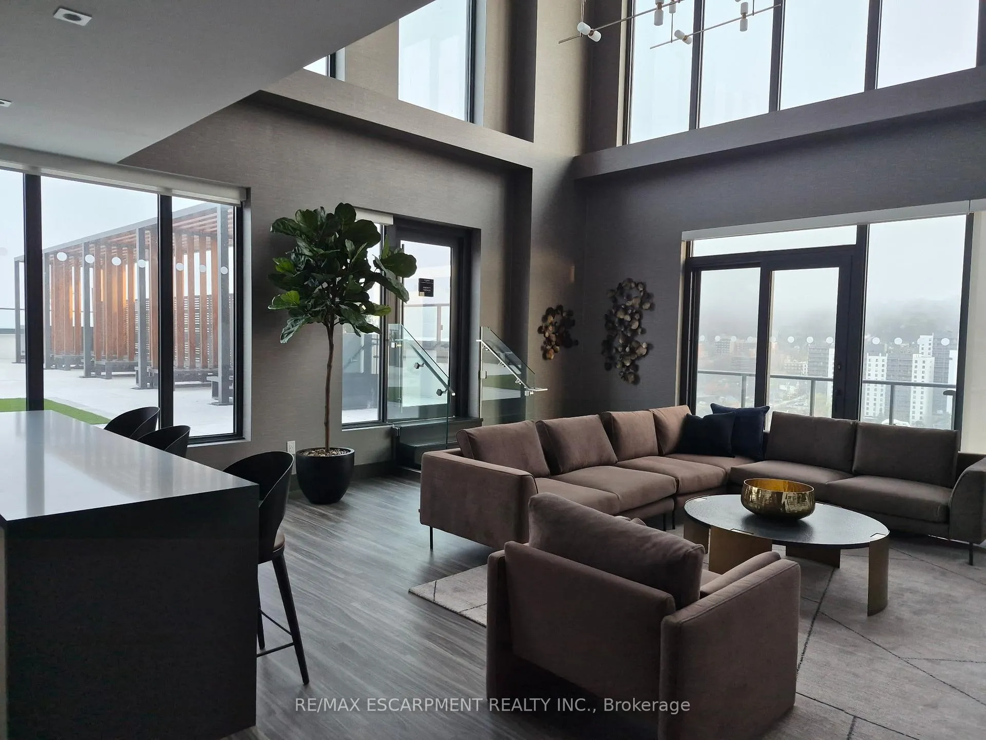 Photo 29 of Unit 818, 75 James Street S, Hamilton, Corktown — HOMEH