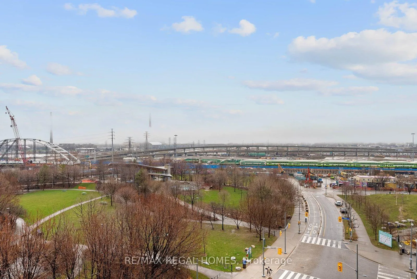 Photo 21 of Unit N814, 120 Bayview Avenue, Toronto, Waterfront Communities — HOMEH