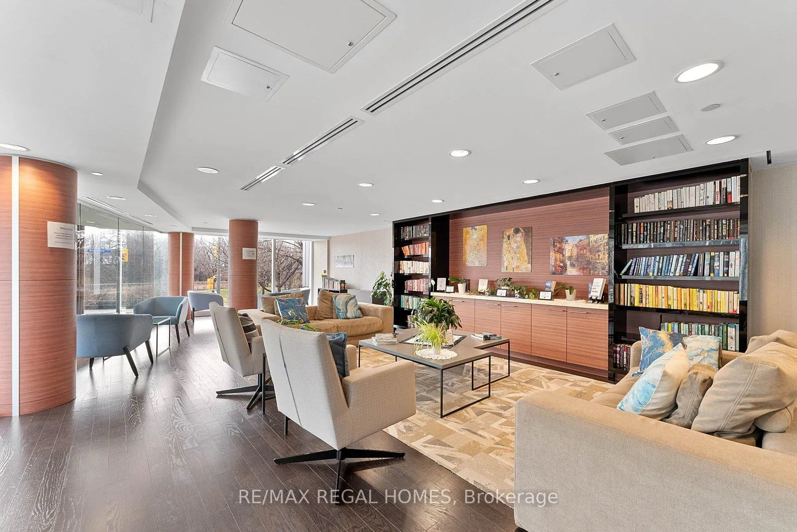 Photo 23 of Unit N814, 120 Bayview Avenue, Toronto, Waterfront Communities — HOMEH