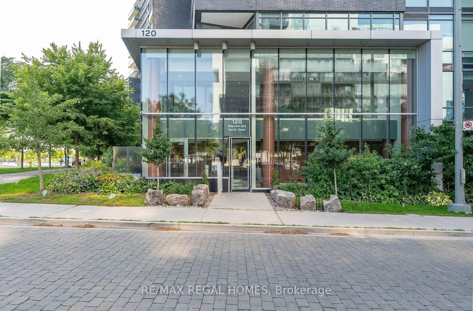 Photo 38 of Unit N814, 120 Bayview Avenue, Toronto, Waterfront Communities — HOMEH