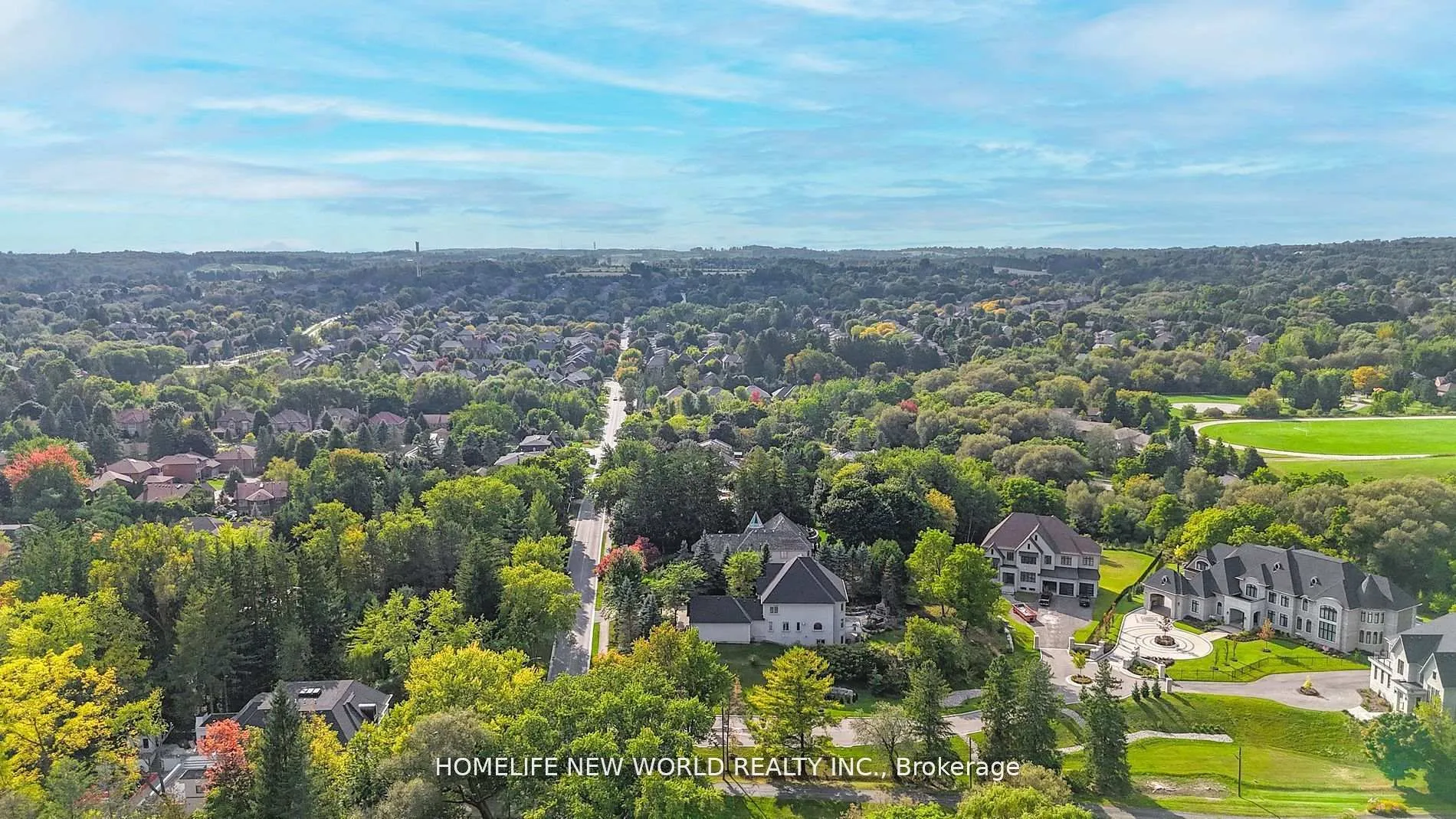 Photo 6 of 198 Kennedy Street W, Aurora, Aurora Village — HOMEH