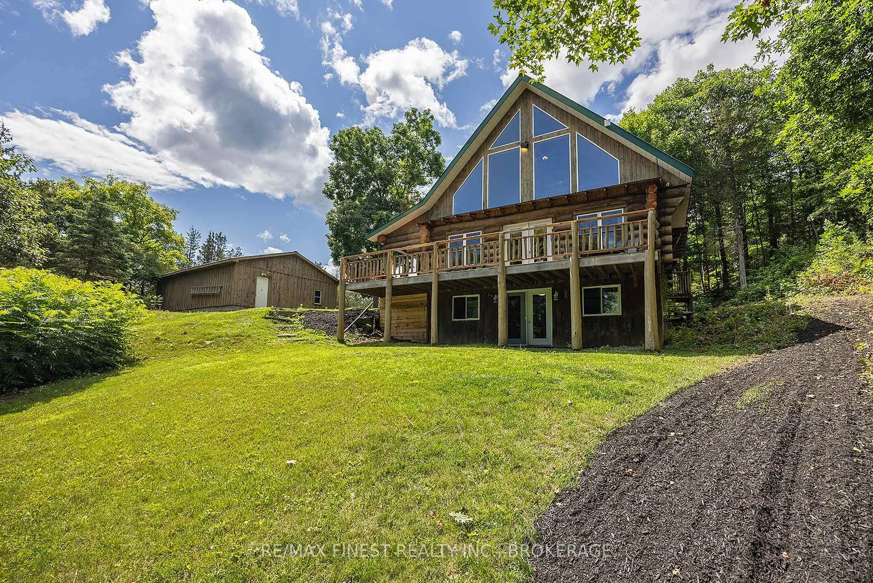 Photo 13 of 7679 Perth Road, Frontenac, Frontenac South — HOMEH