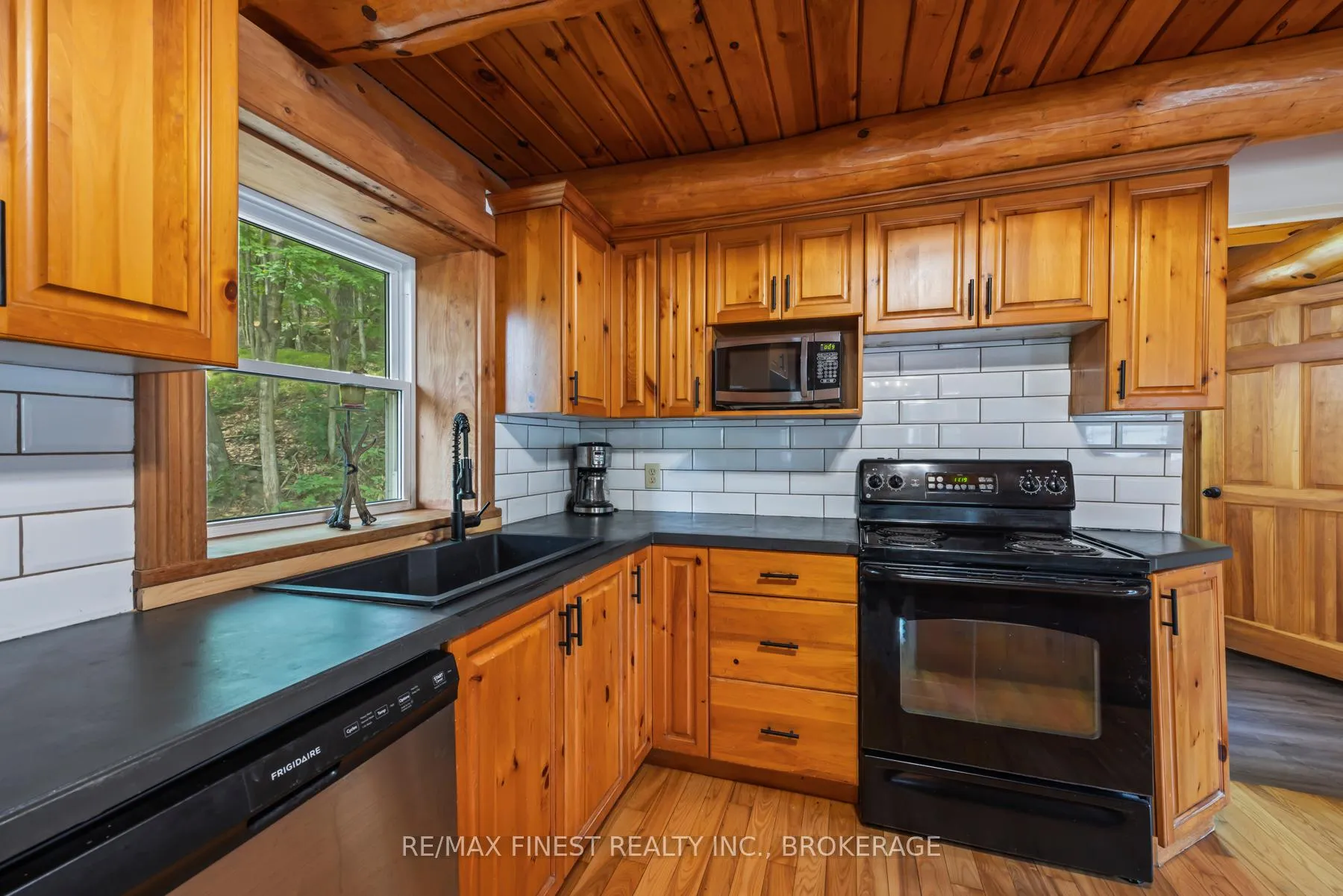 Photo 25 of 7679 Perth Road, Frontenac, Frontenac South — HOMEH