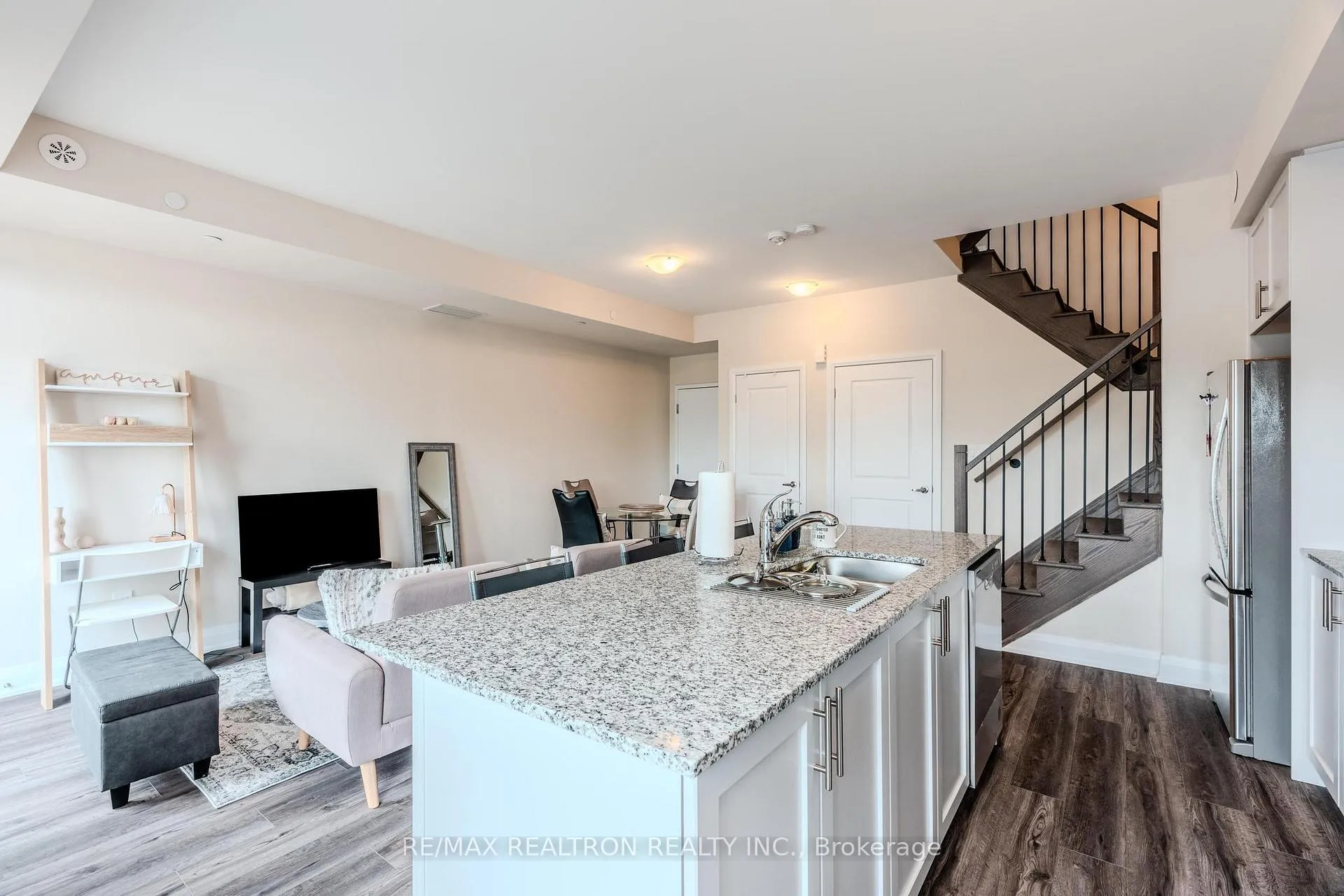 Photo 3 of Unit 115, 1577 Rose Way, Milton, Cobban — HOMEH