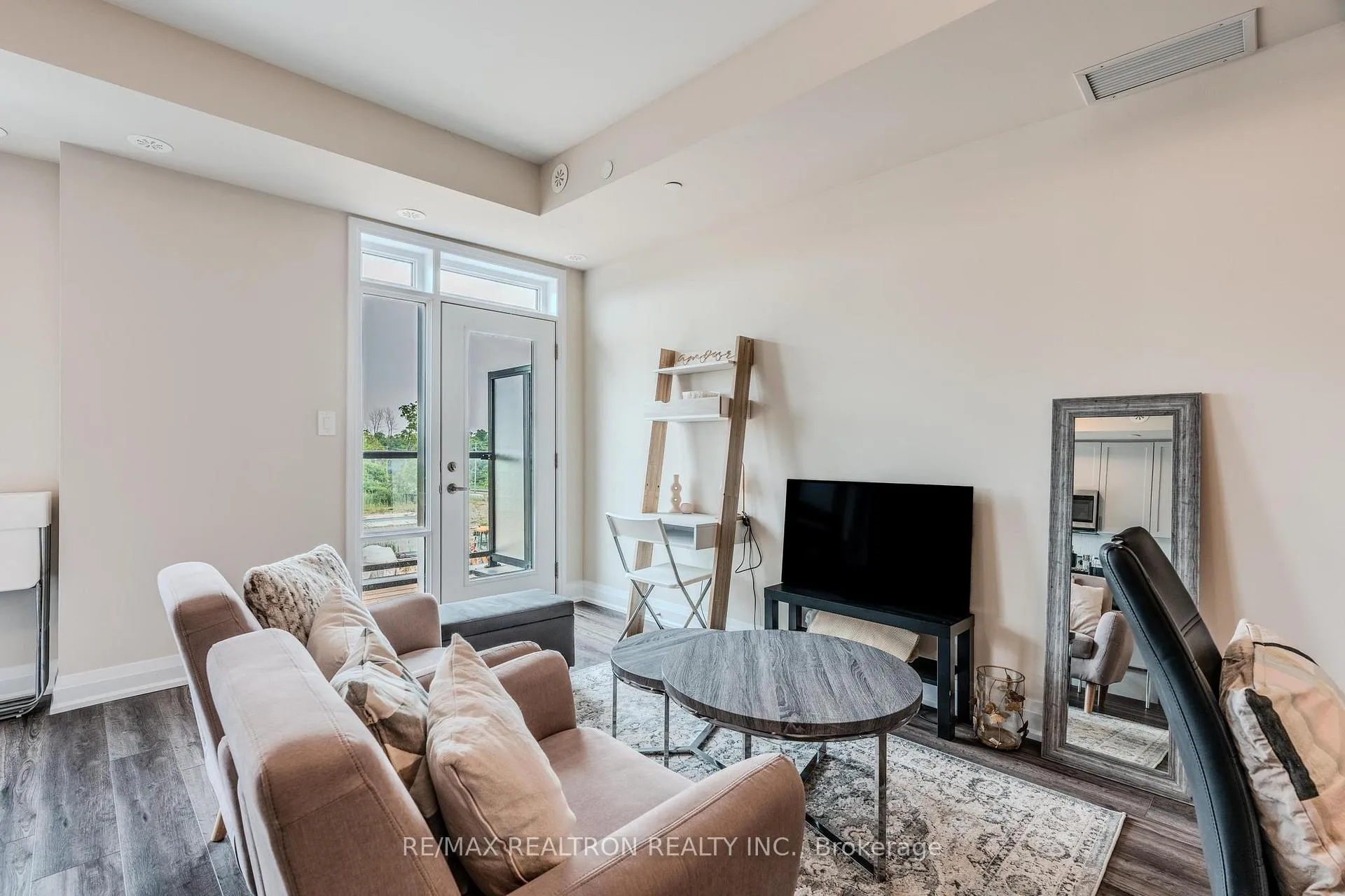 Photo 6 of Unit 115, 1577 Rose Way, Milton, Cobban — HOMEH