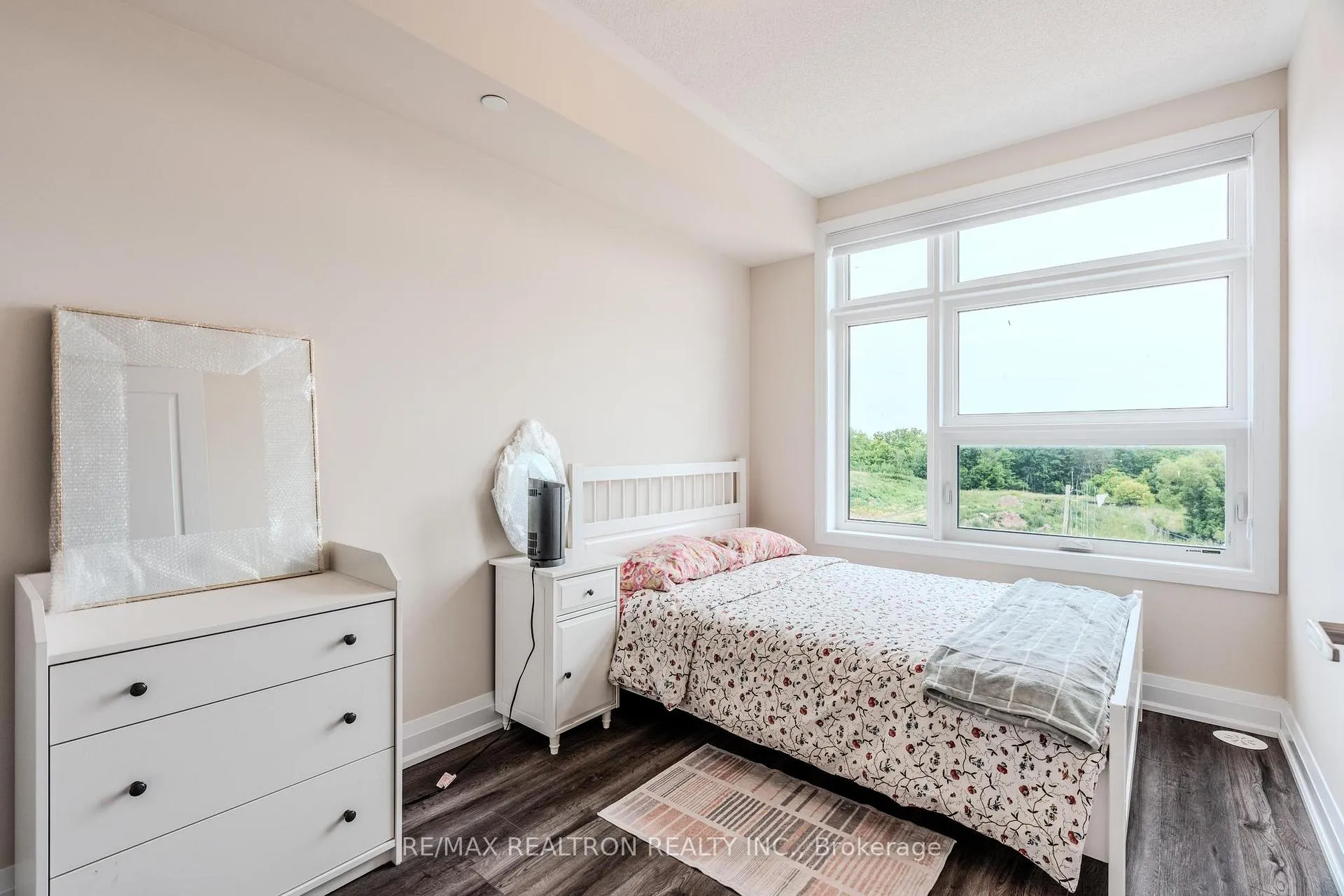 Photo 10 of Unit 115, 1577 Rose Way, Milton, Cobban — HOMEH