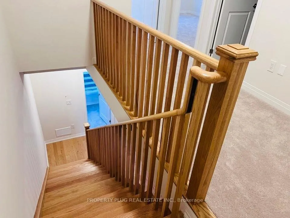 Photo 16 of 8 Bonnington Drive, Brampton, Northwest Brampton — HOMEH