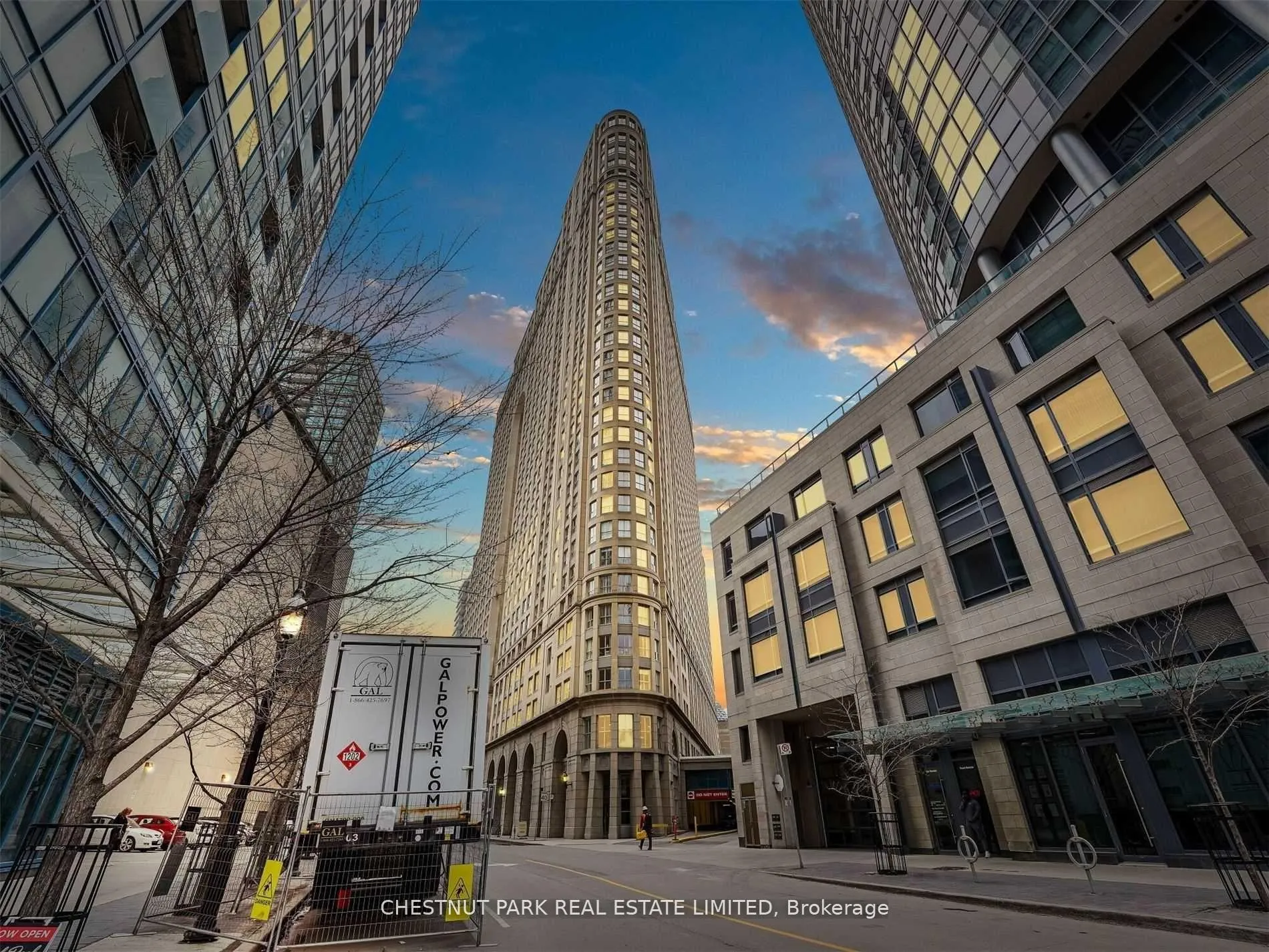 Front of Unit 2107, 25 The Esplanade