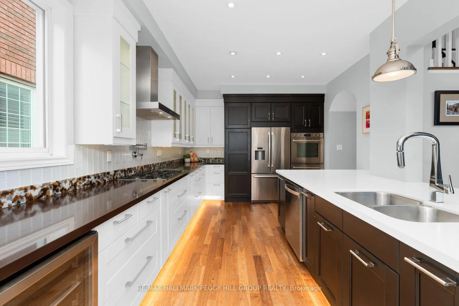 Photo 7 of 44 Birkhall Place, Barrie, Innis-Shore — HOMEH