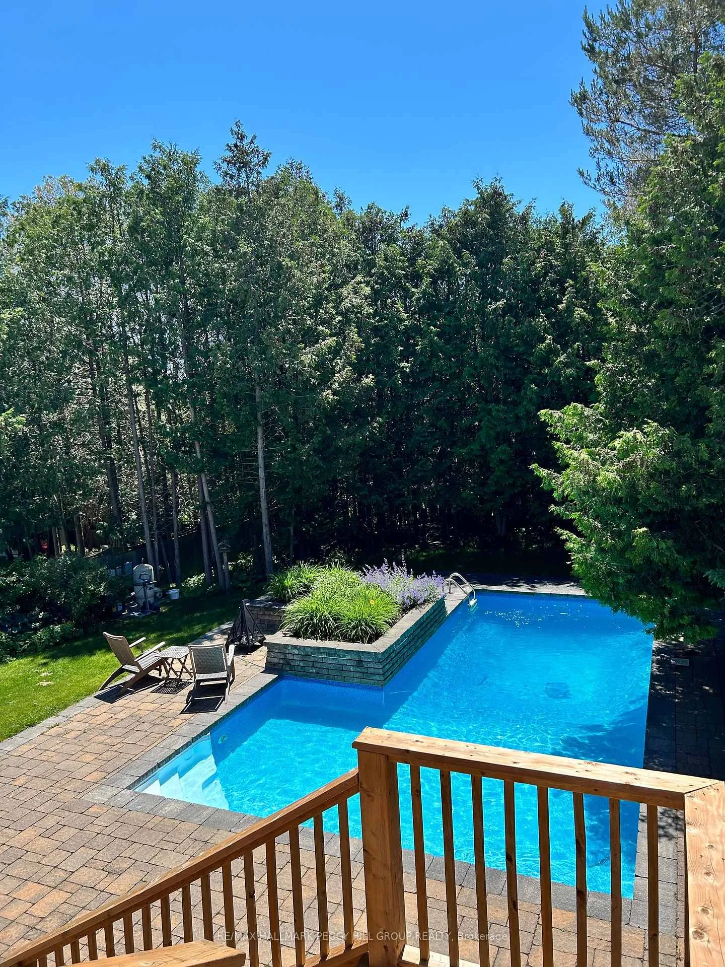 Photo 27 of 44 Birkhall Place, Barrie, Innis-Shore — HOMEH