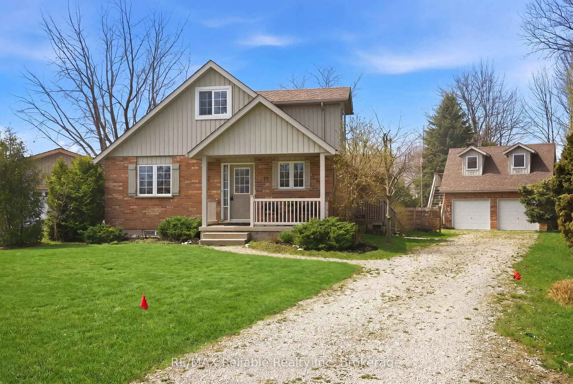 Photo 1 of 13 Ducharme Crescent, Bluewater, Bayfield — HOMEH
