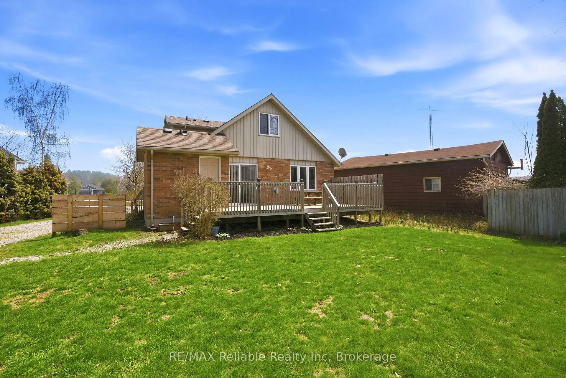 Photo 32 of 13 Ducharme Crescent, Bluewater, Bayfield — HOMEH