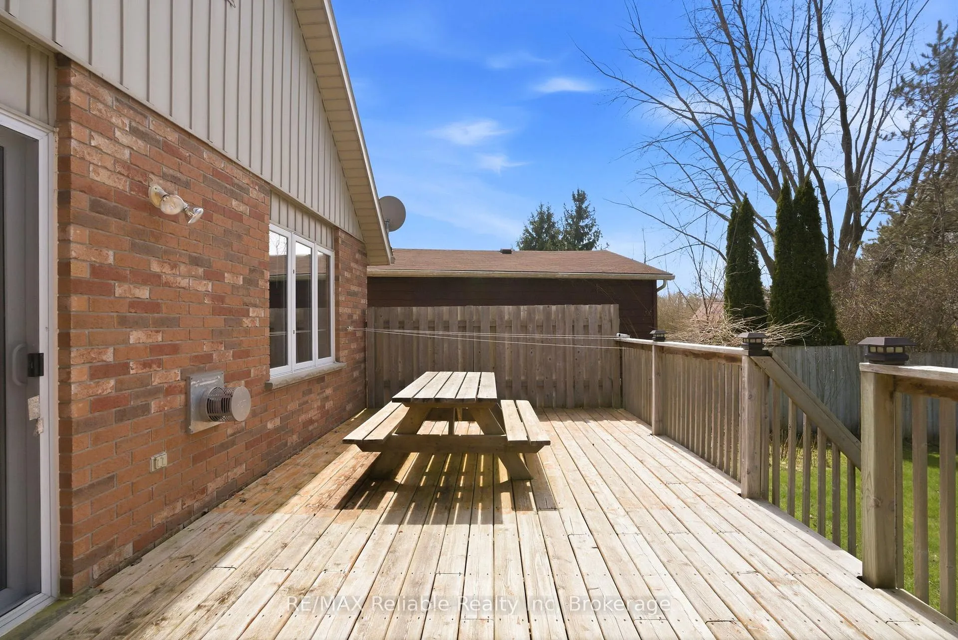 Photo 33 of 13 Ducharme Crescent, Bluewater, Bayfield — HOMEH