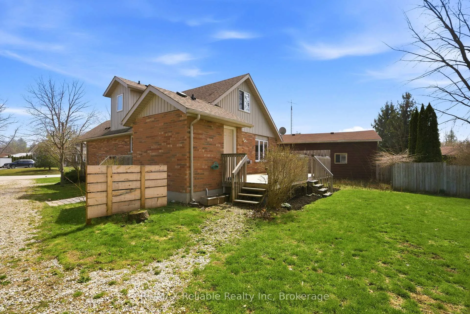Photo 34 of 13 Ducharme Crescent, Bluewater, Bayfield — HOMEH