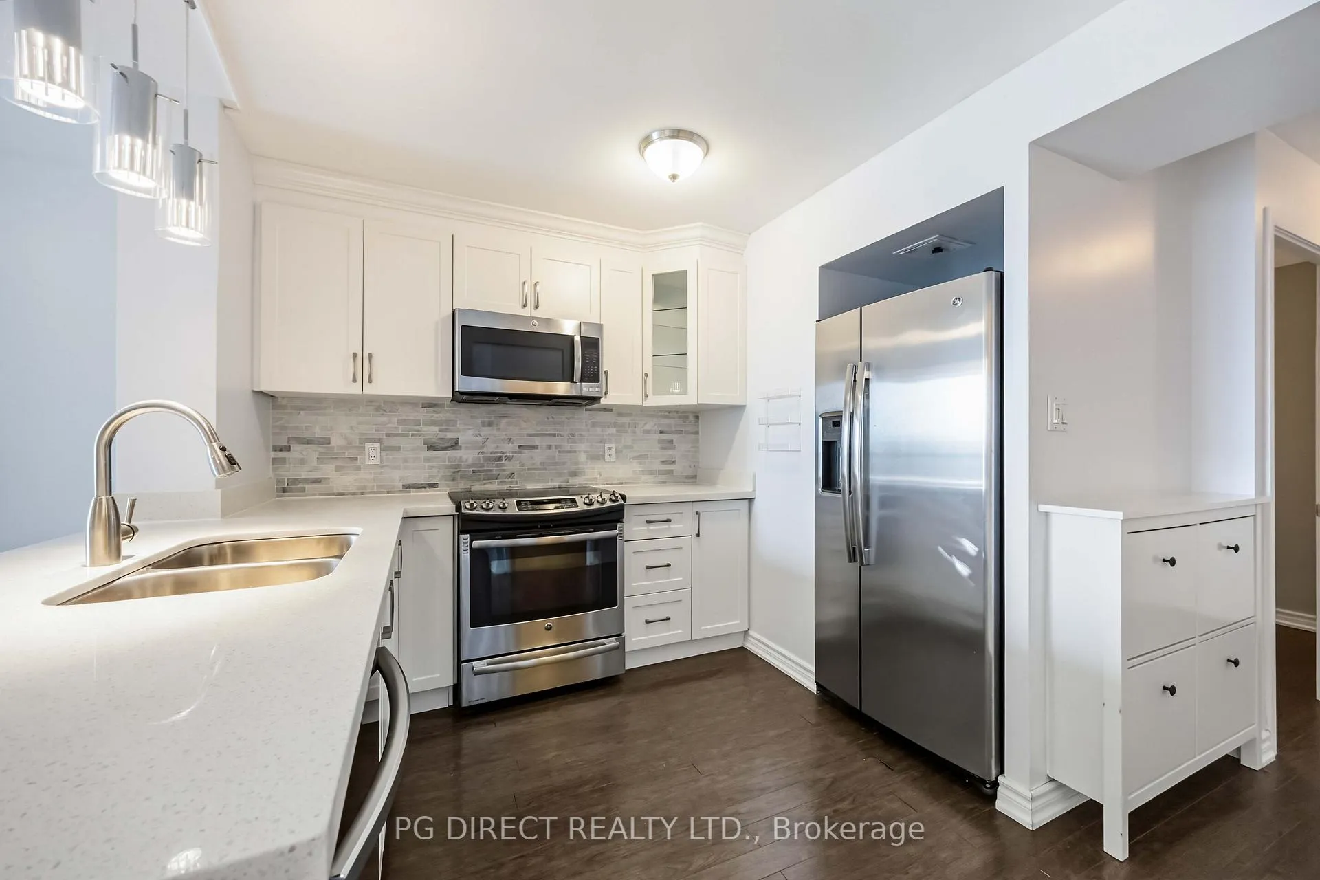 Photo 5 of Unit 807, 323 Richmond Street E, Toronto, Moss Park — HOMEH
