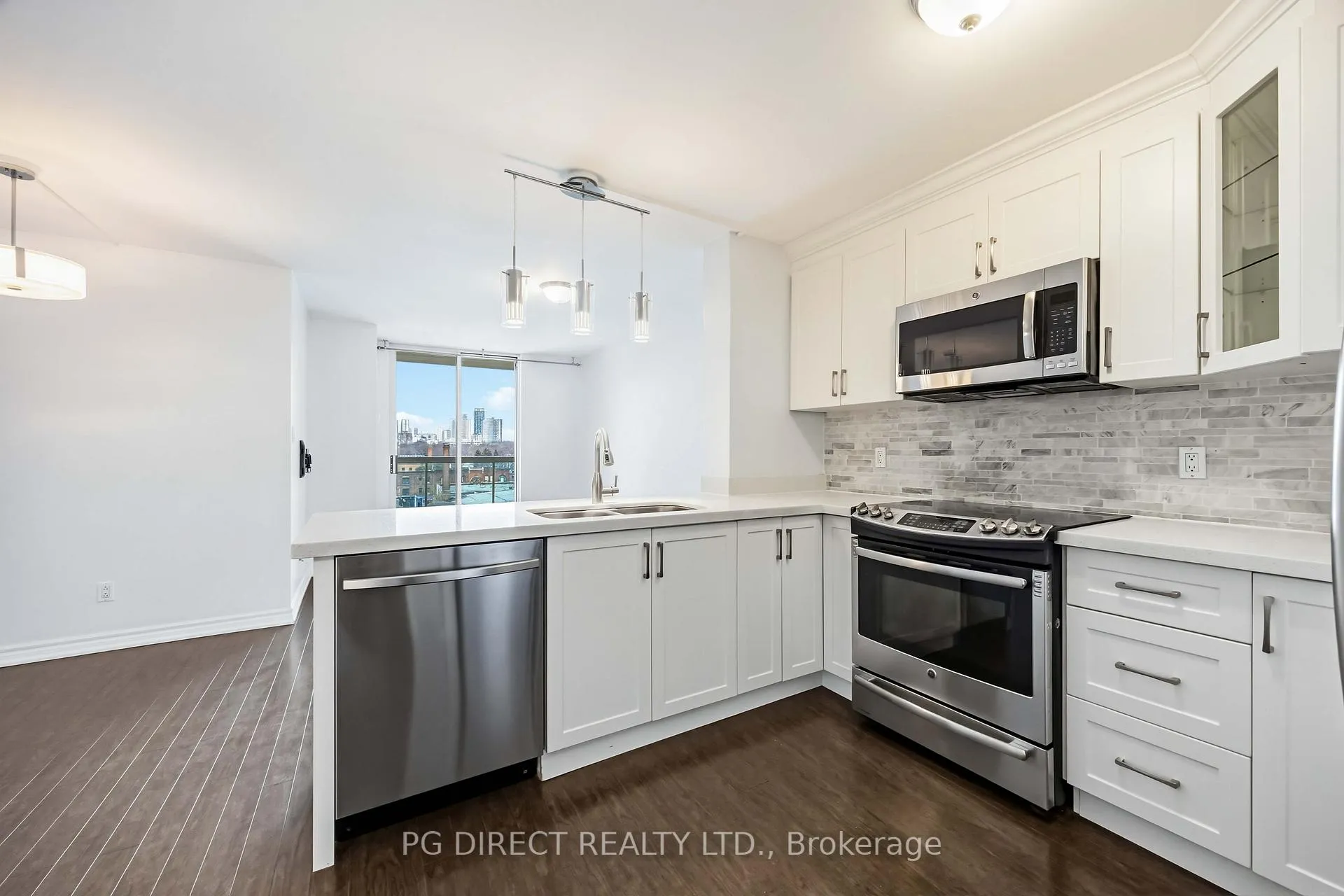 Photo 6 of Unit 807, 323 Richmond Street E, Toronto, Moss Park — HOMEH