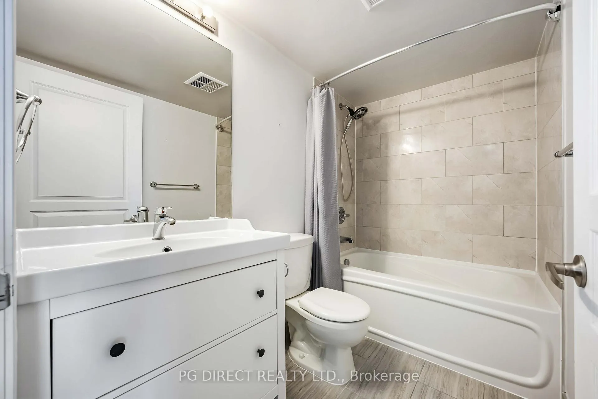 Photo 10 of Unit 807, 323 Richmond Street E, Toronto, Moss Park — HOMEH