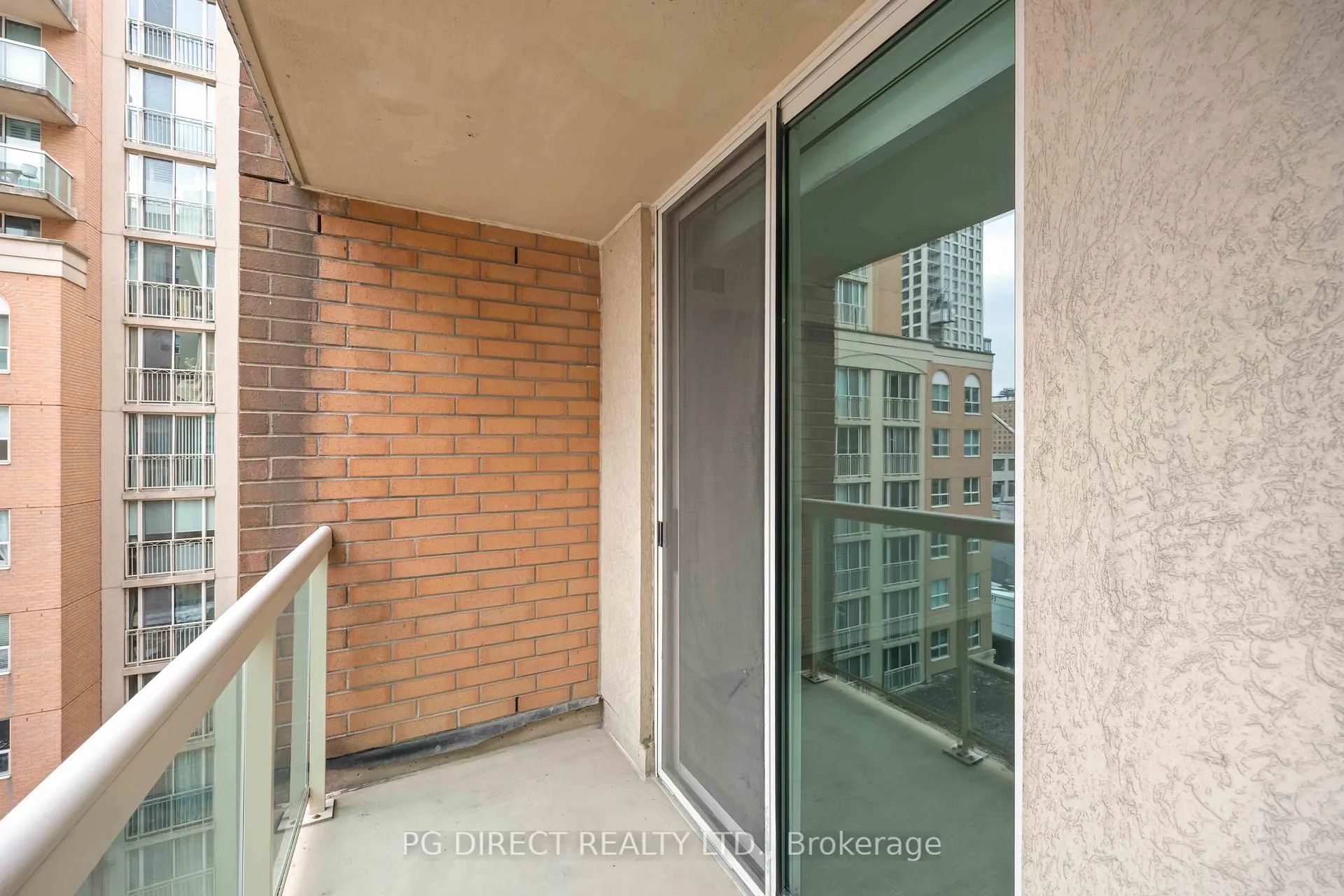 Photo 17 of Unit 807, 323 Richmond Street E, Toronto, Moss Park — HOMEH
