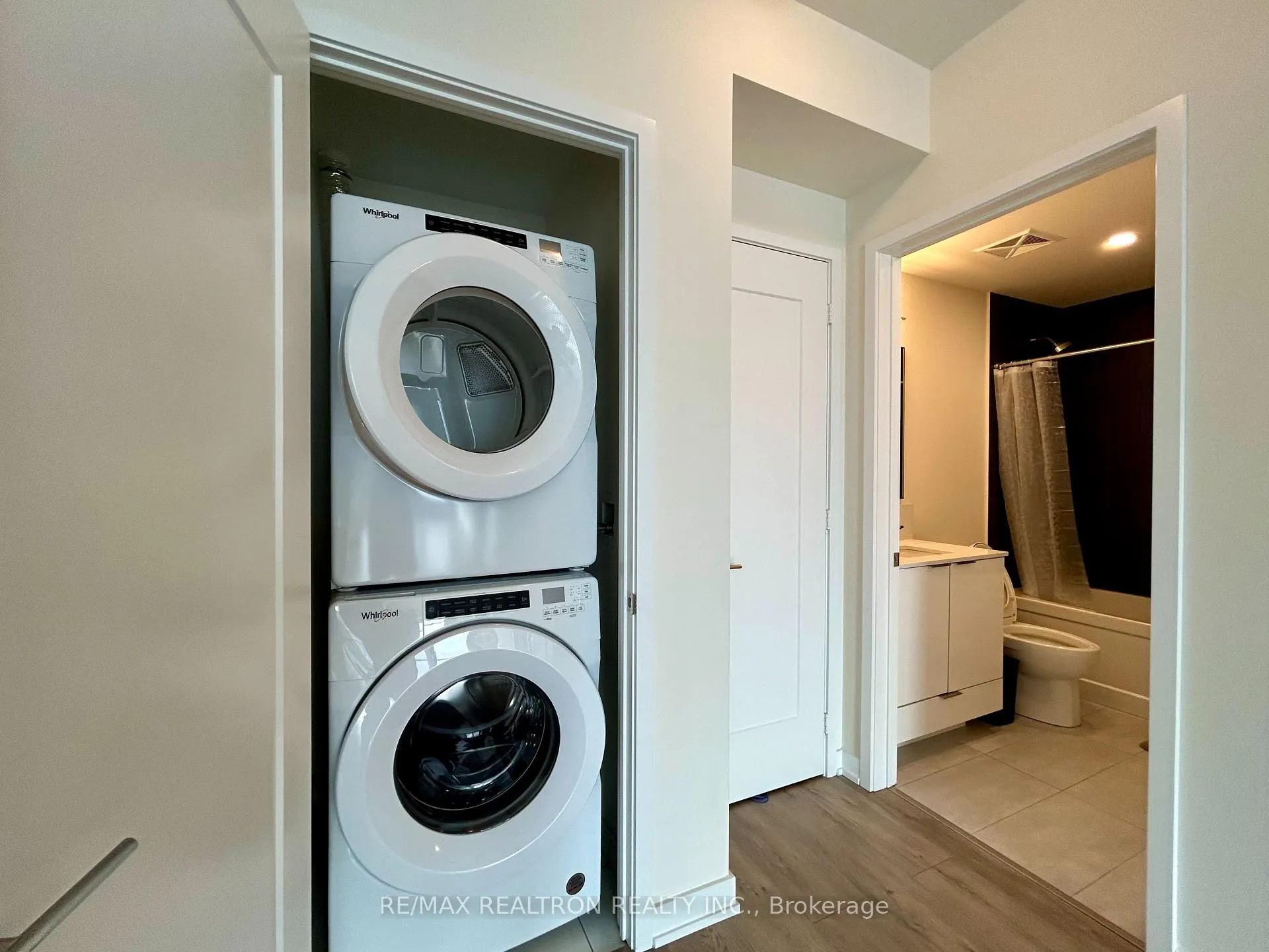 Photo 6 of Unit 2801, 28 Freeland Street, Toronto, Waterfront Communities — HOMEH