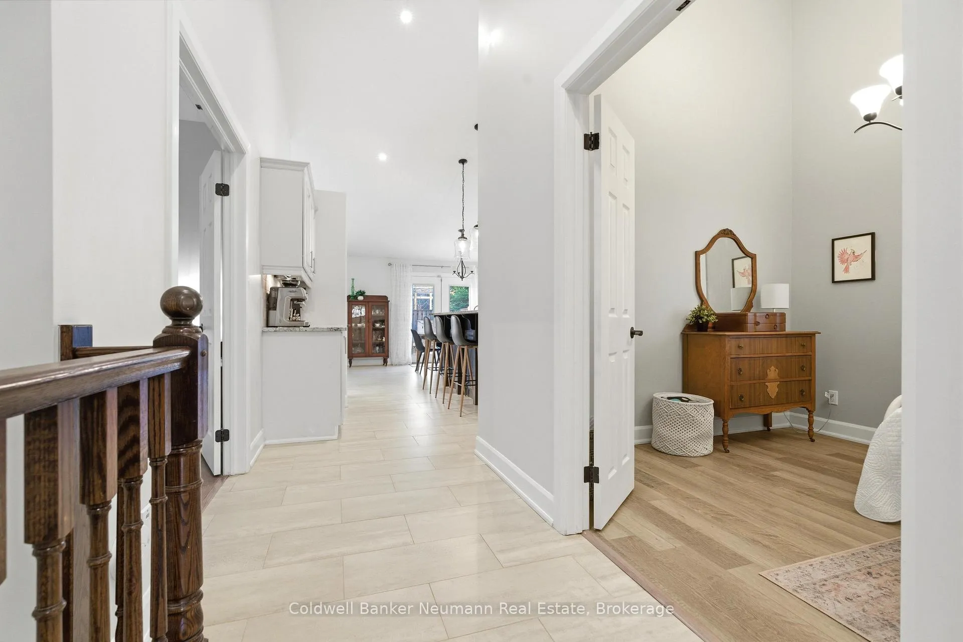 Photo 8 of 57 Wideman Boulevard, Guelph, Victoria North — HOMEH