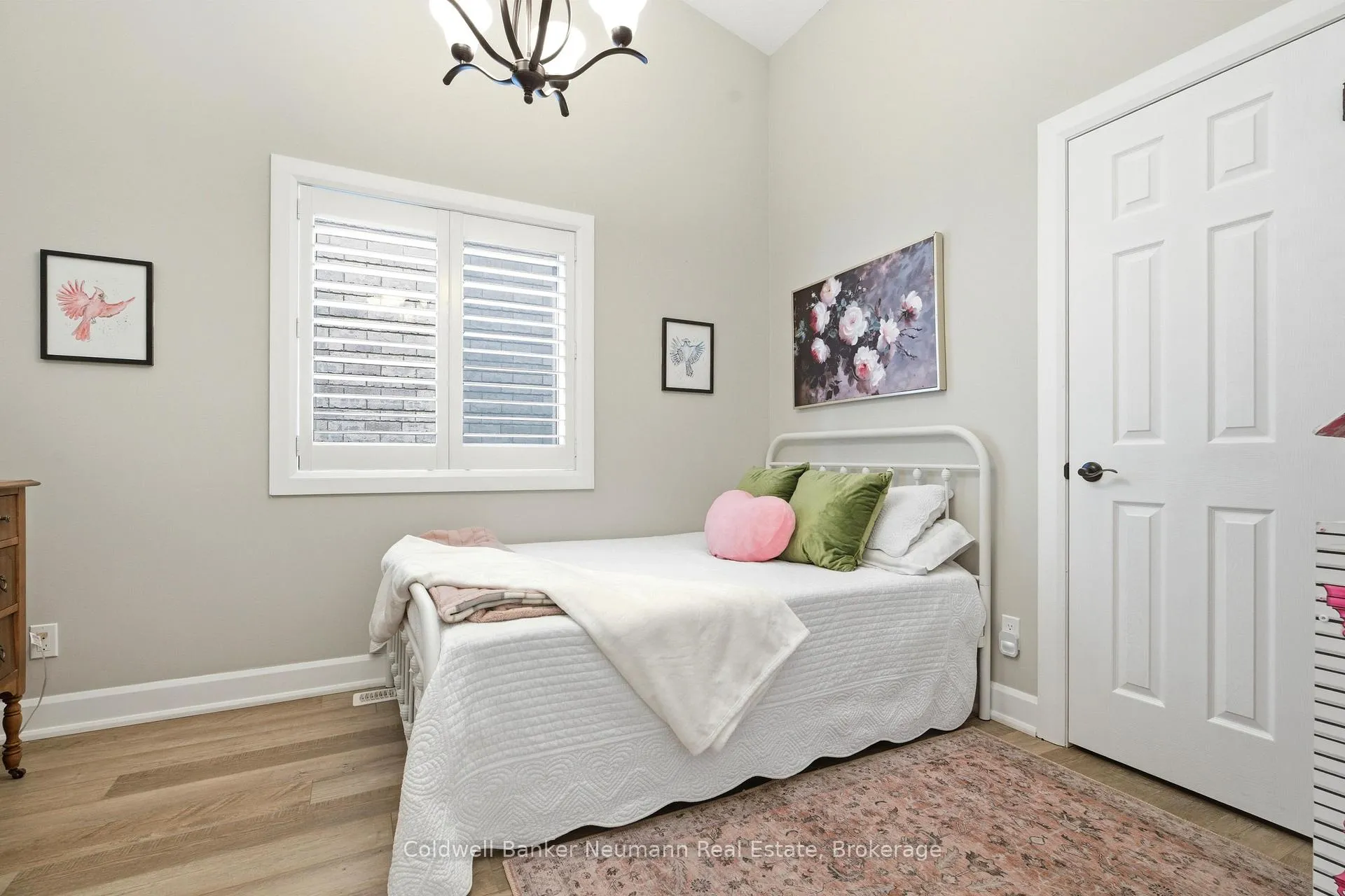 Photo 9 of 57 Wideman Boulevard, Guelph, Victoria North — HOMEH