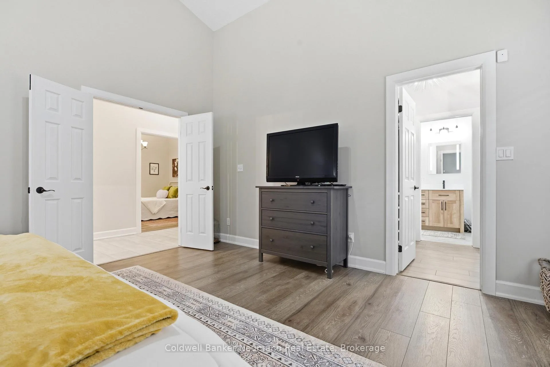Photo 11 of 57 Wideman Boulevard, Guelph, Victoria North — HOMEH
