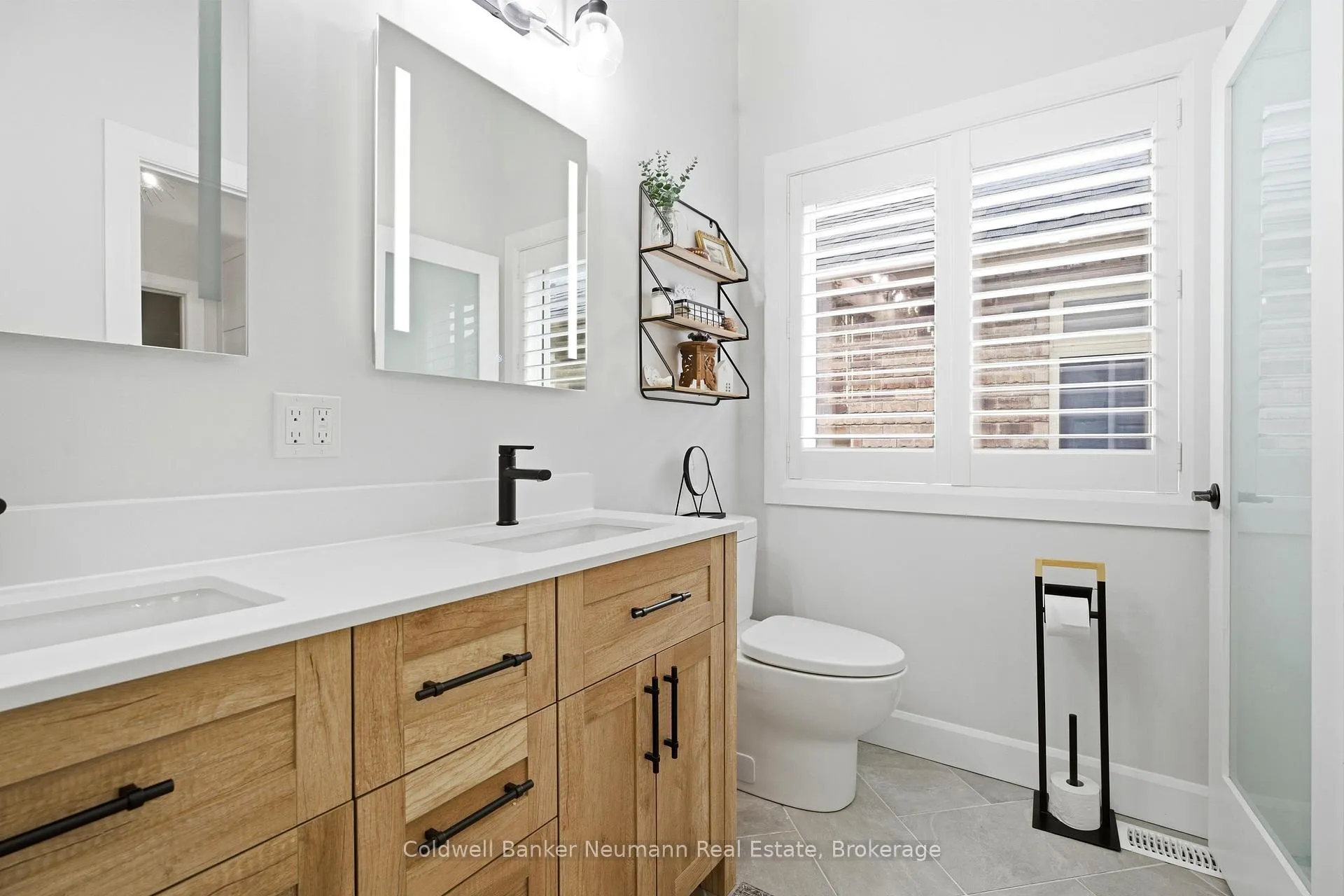 Photo 16 of 57 Wideman Boulevard, Guelph, Victoria North — HOMEH