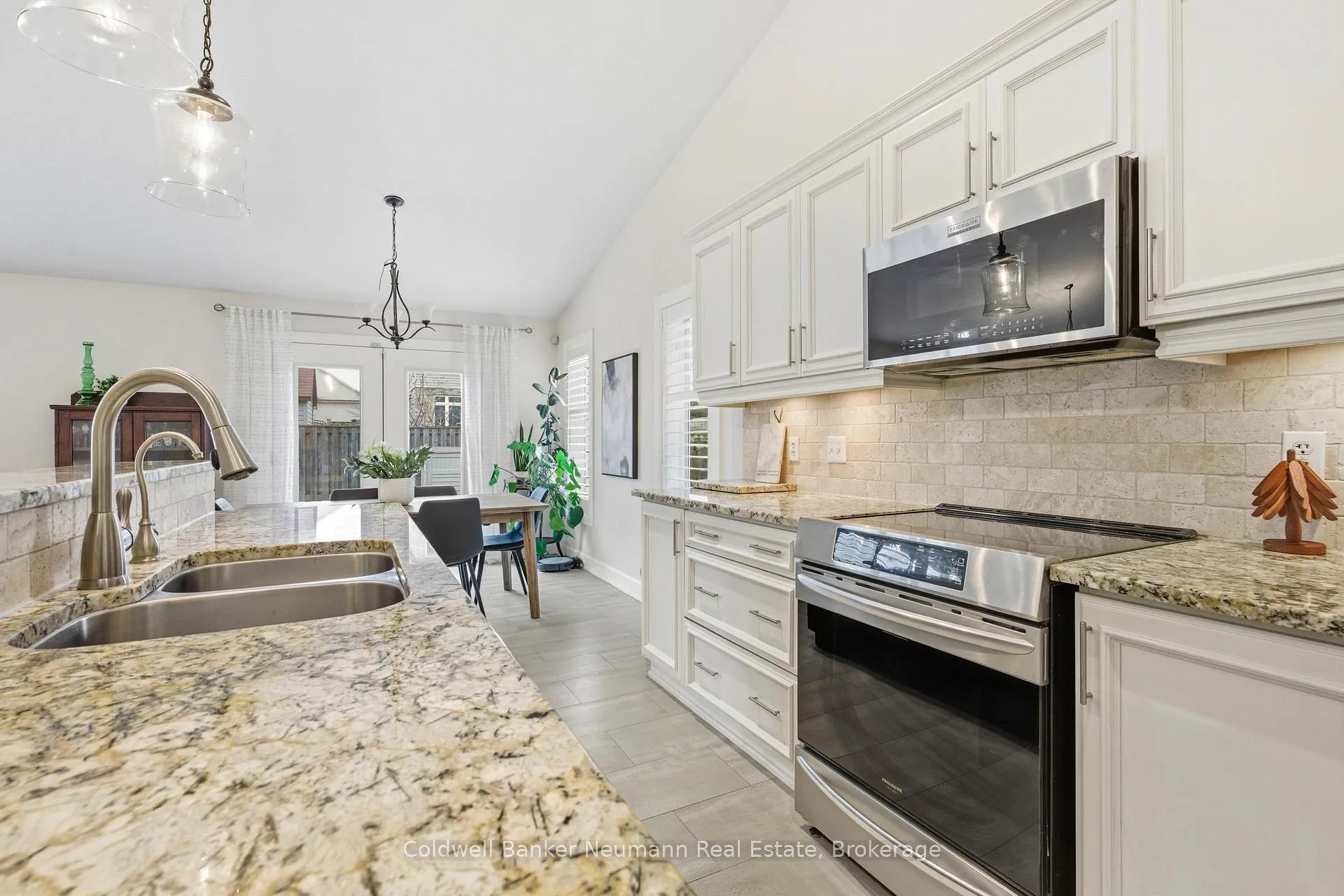 Photo 19 of 57 Wideman Boulevard, Guelph, Victoria North — HOMEH