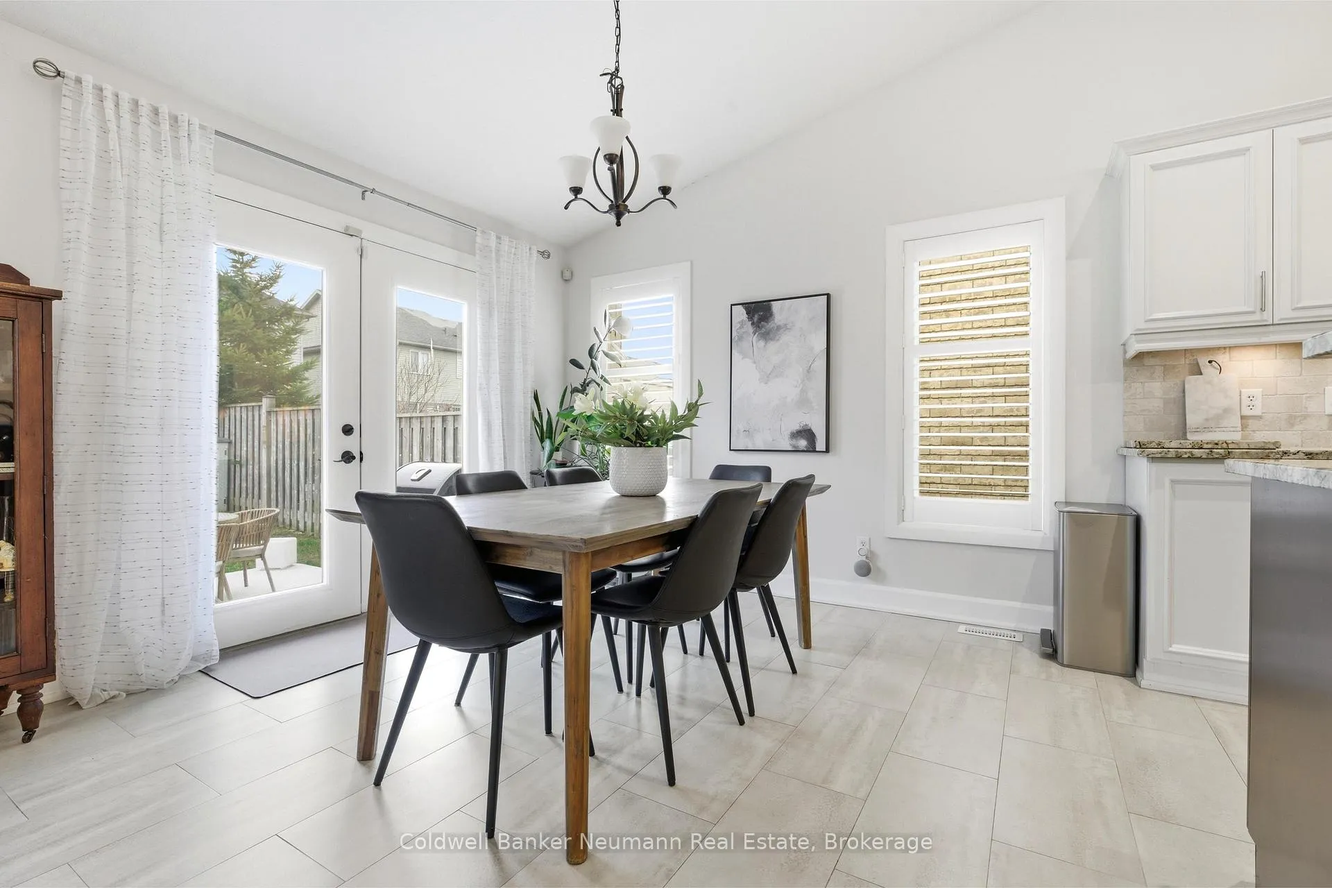 Photo 23 of 57 Wideman Boulevard, Guelph, Victoria North — HOMEH
