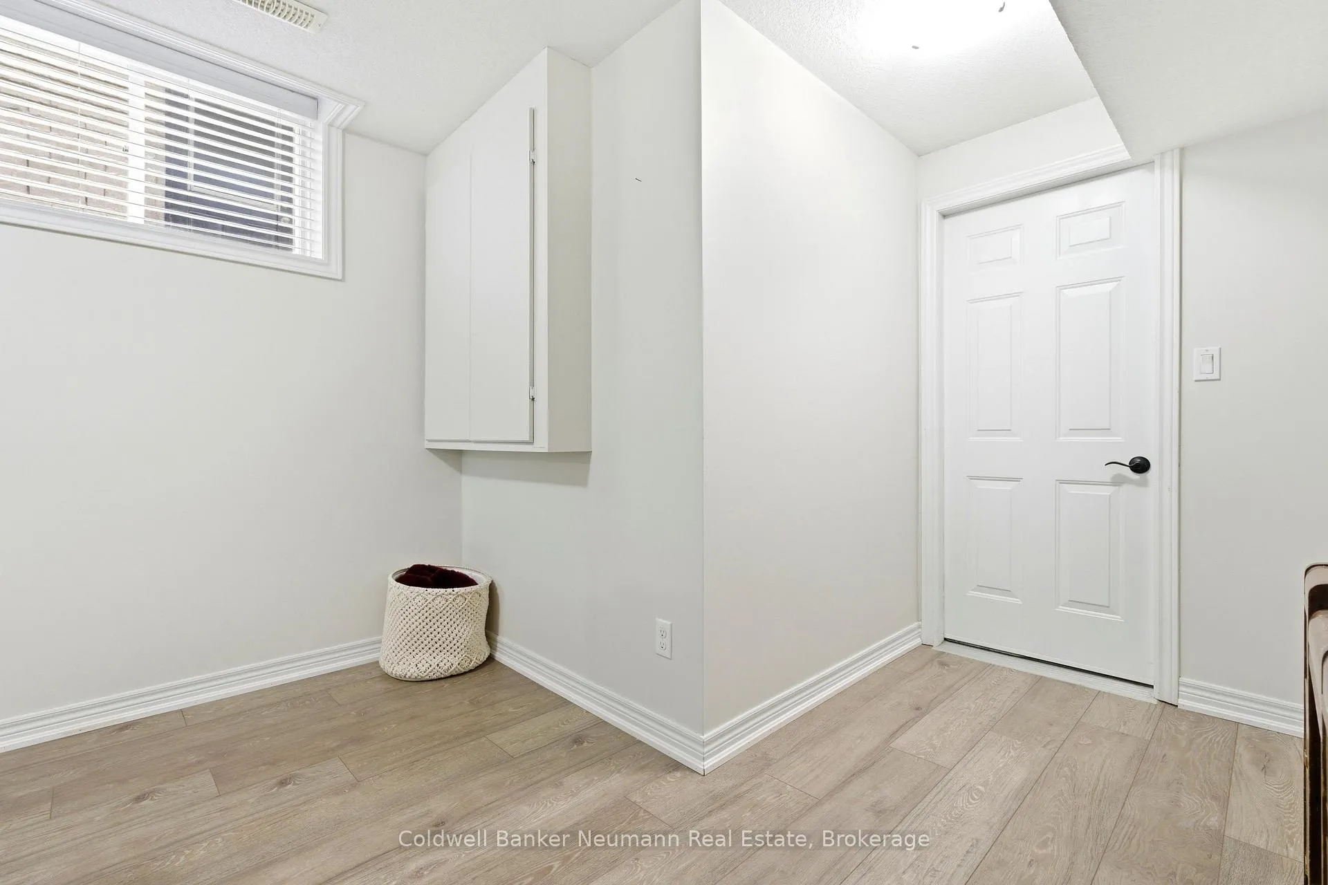 Photo 29 of 57 Wideman Boulevard, Guelph, Victoria North — HOMEH