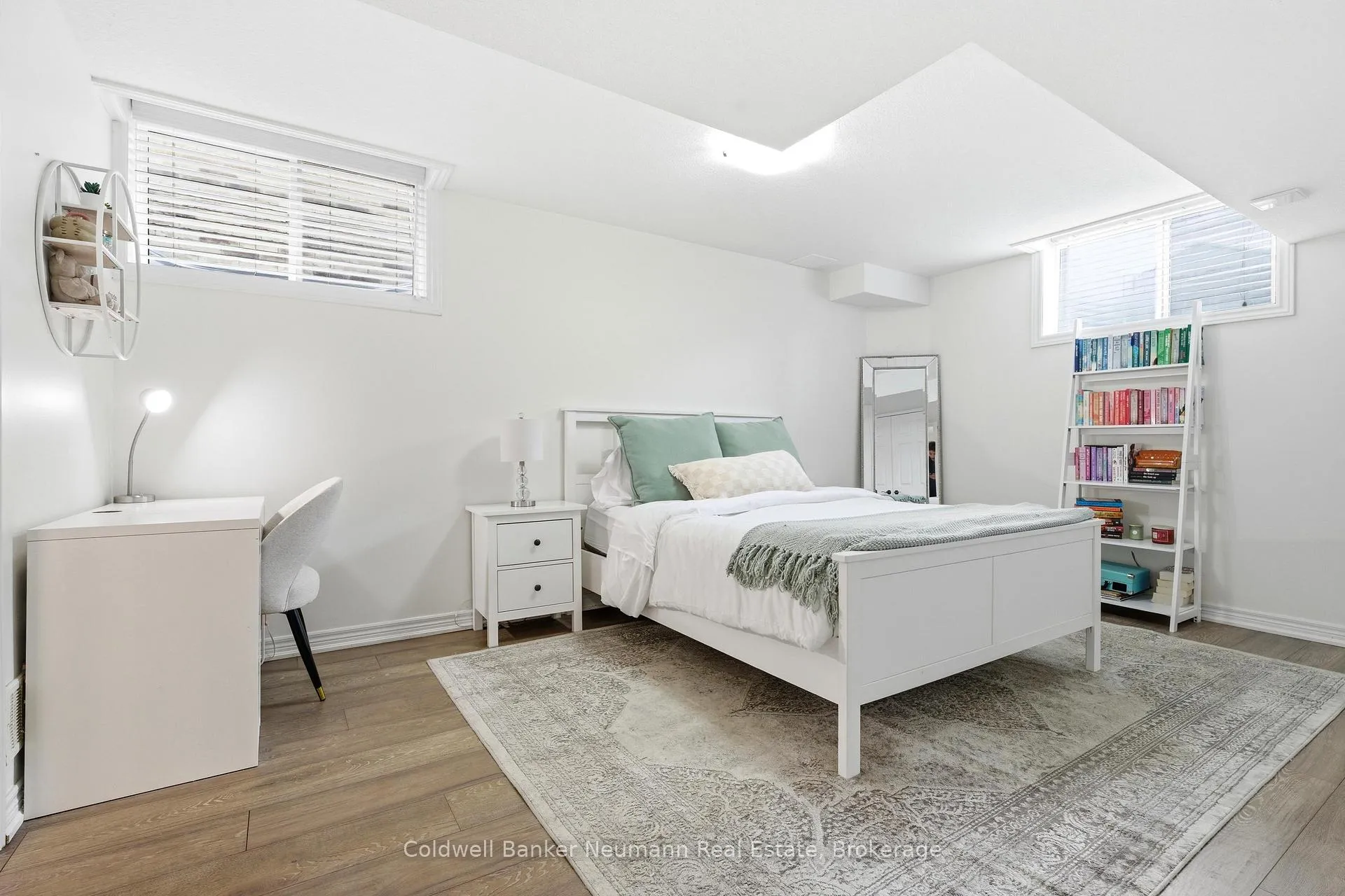 Photo 33 of 57 Wideman Boulevard, Guelph, Victoria North — HOMEH