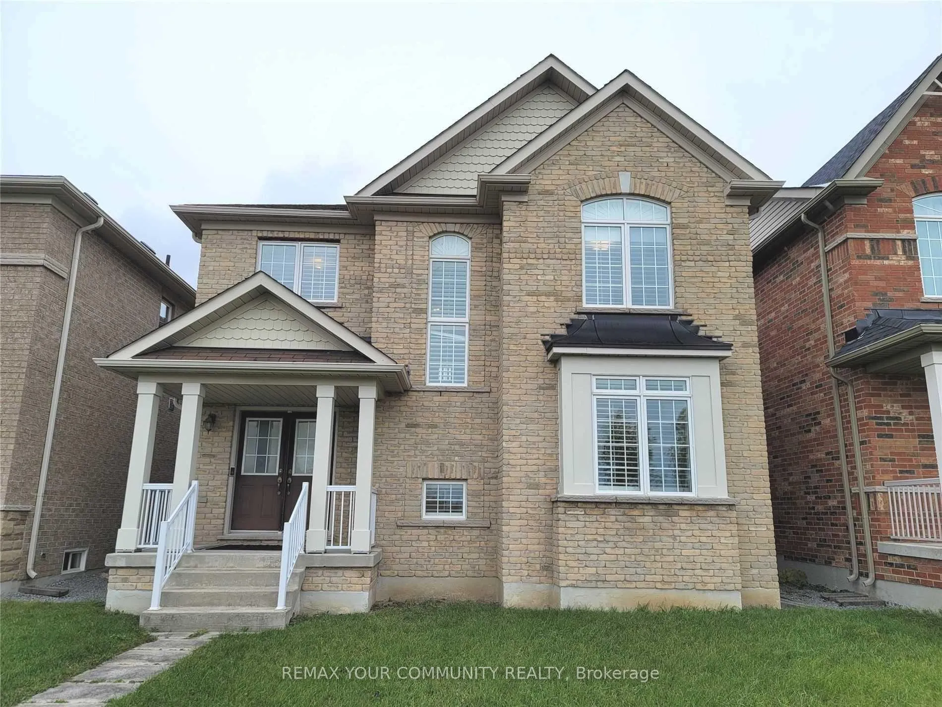 Photo 1 of 5 Bellcroft Lane, Markham, Cornell — HOMEH