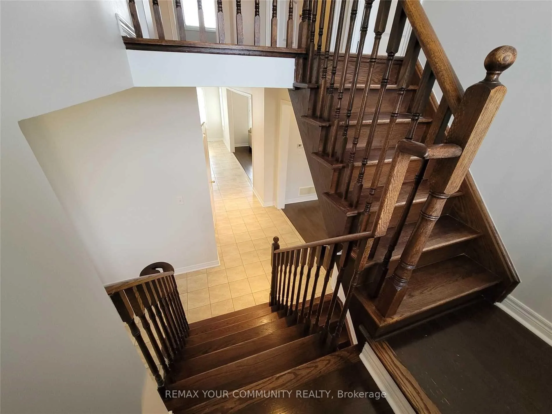 Photo 22 of 5 Bellcroft Lane, Markham, Cornell — HOMEH