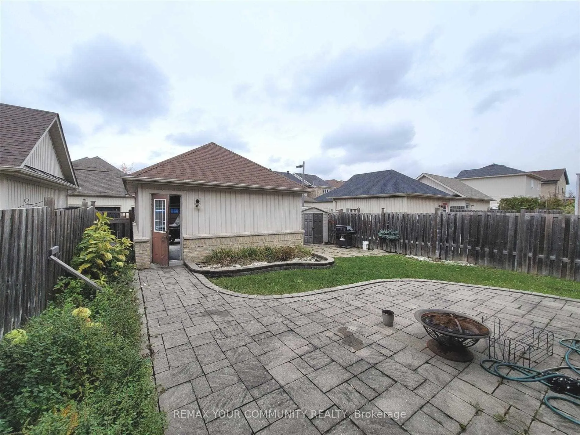 Photo 25 of 5 Bellcroft Lane, Markham, Cornell — HOMEH