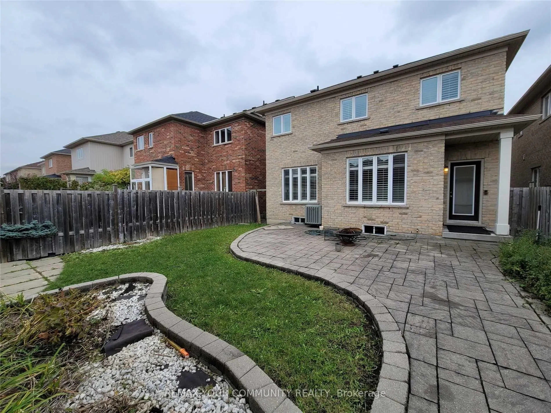 Photo 27 of 5 Bellcroft Lane, Markham, Cornell — HOMEH