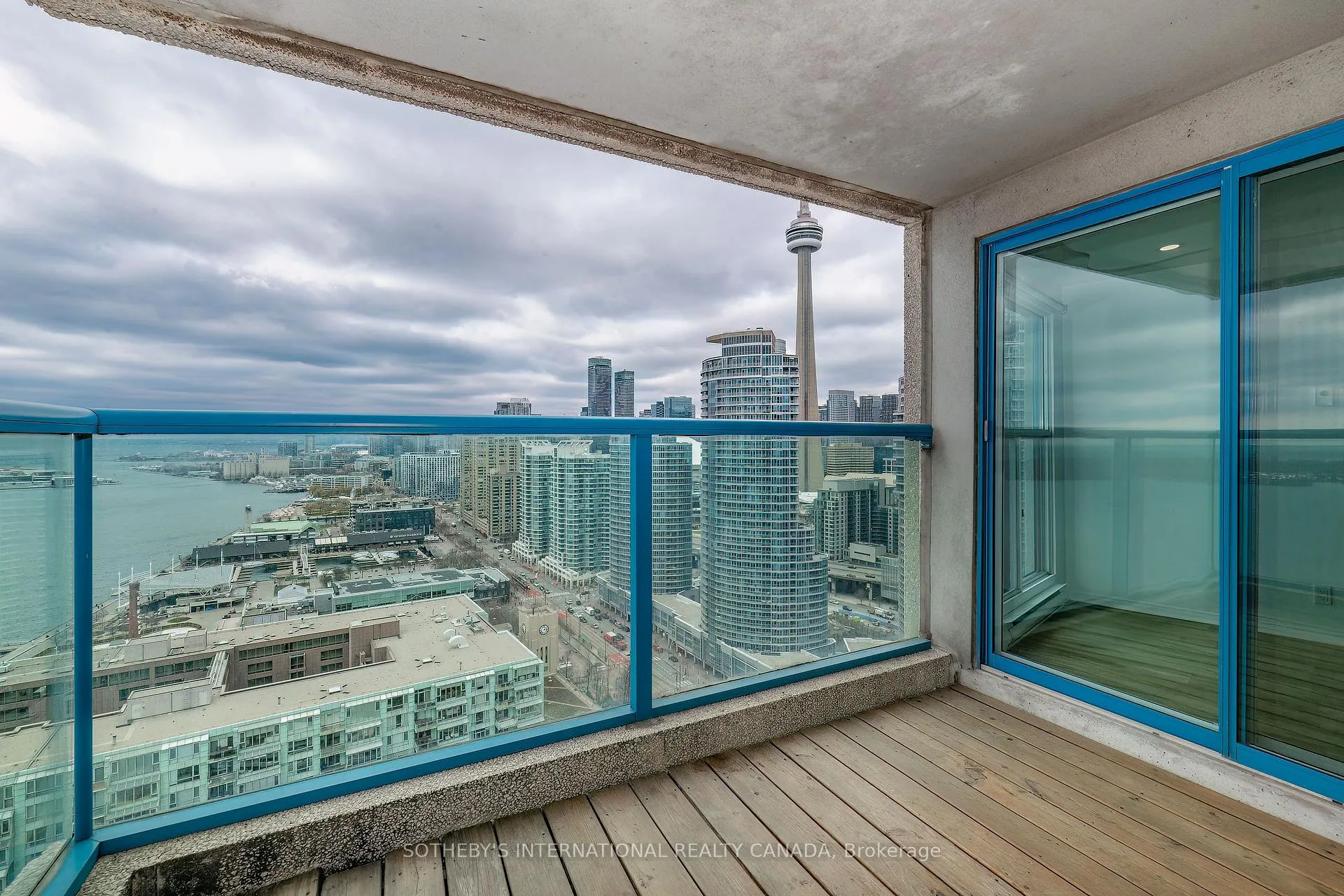Photo 23 of Unit 3212, 99 Harbour Square, Toronto, Waterfront Communities — HOMEH