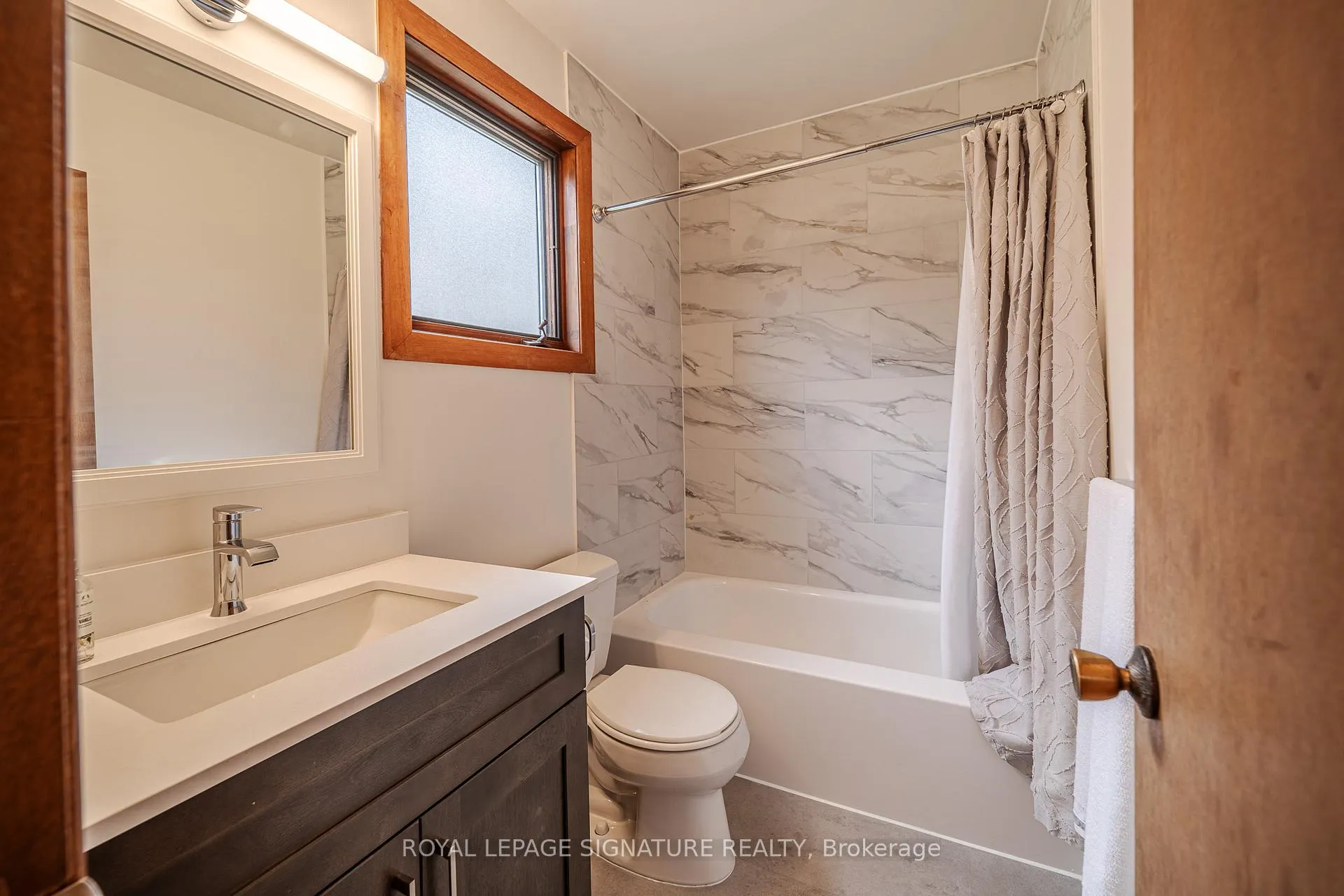 Photo 25 of 27 Sunset Drive, Woolwich — HOMEH