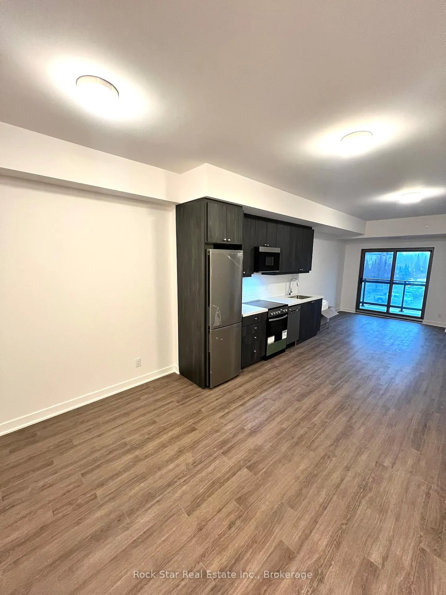 Photo 3 of Unit 306, 55 Clarington Boulevard, Clarington, Bowmanville — HOMEH