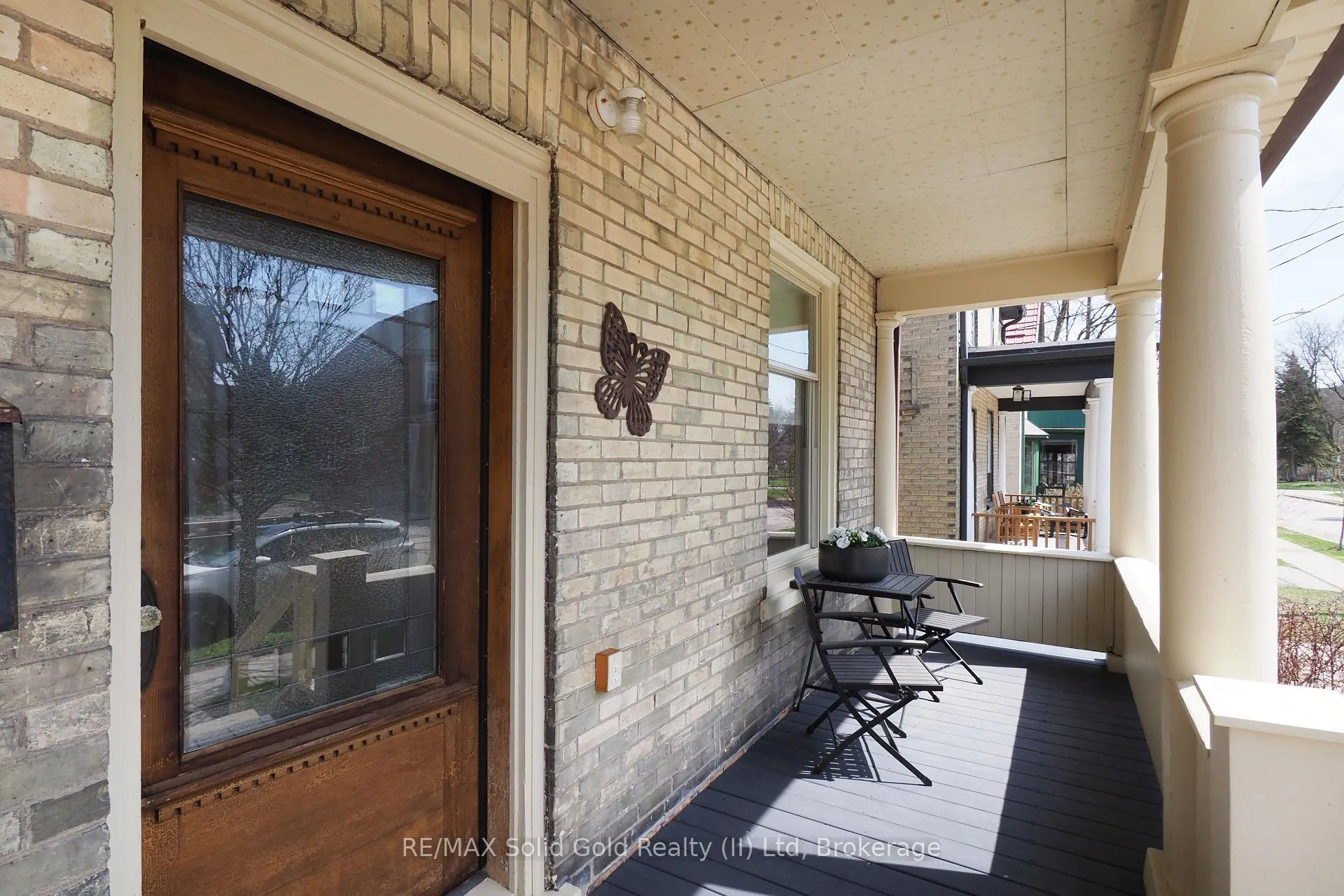 Photo 3 of 18 Theresa Street, Kitchener — HOMEH