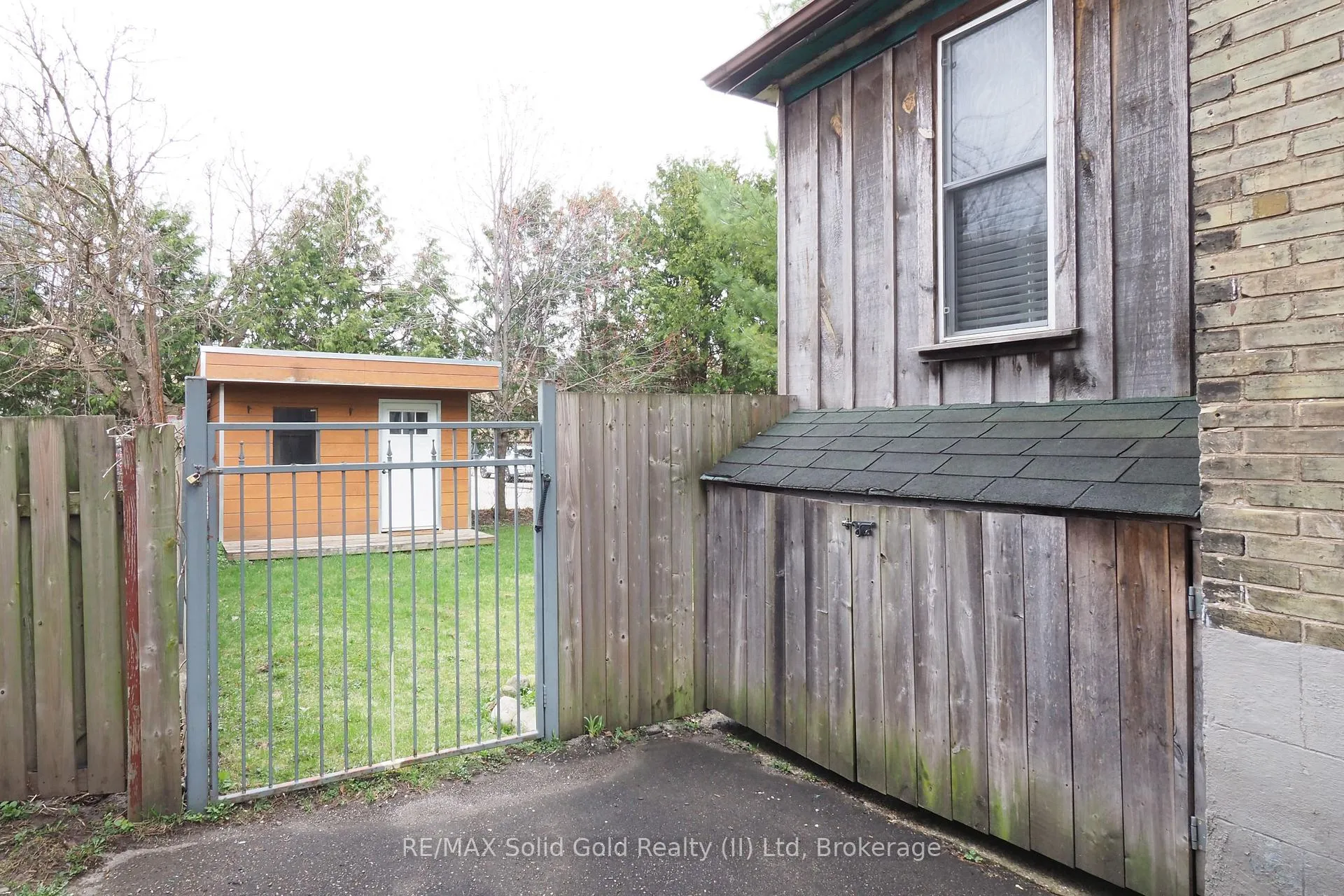 Photo 41 of 18 Theresa Street, Kitchener — HOMEH