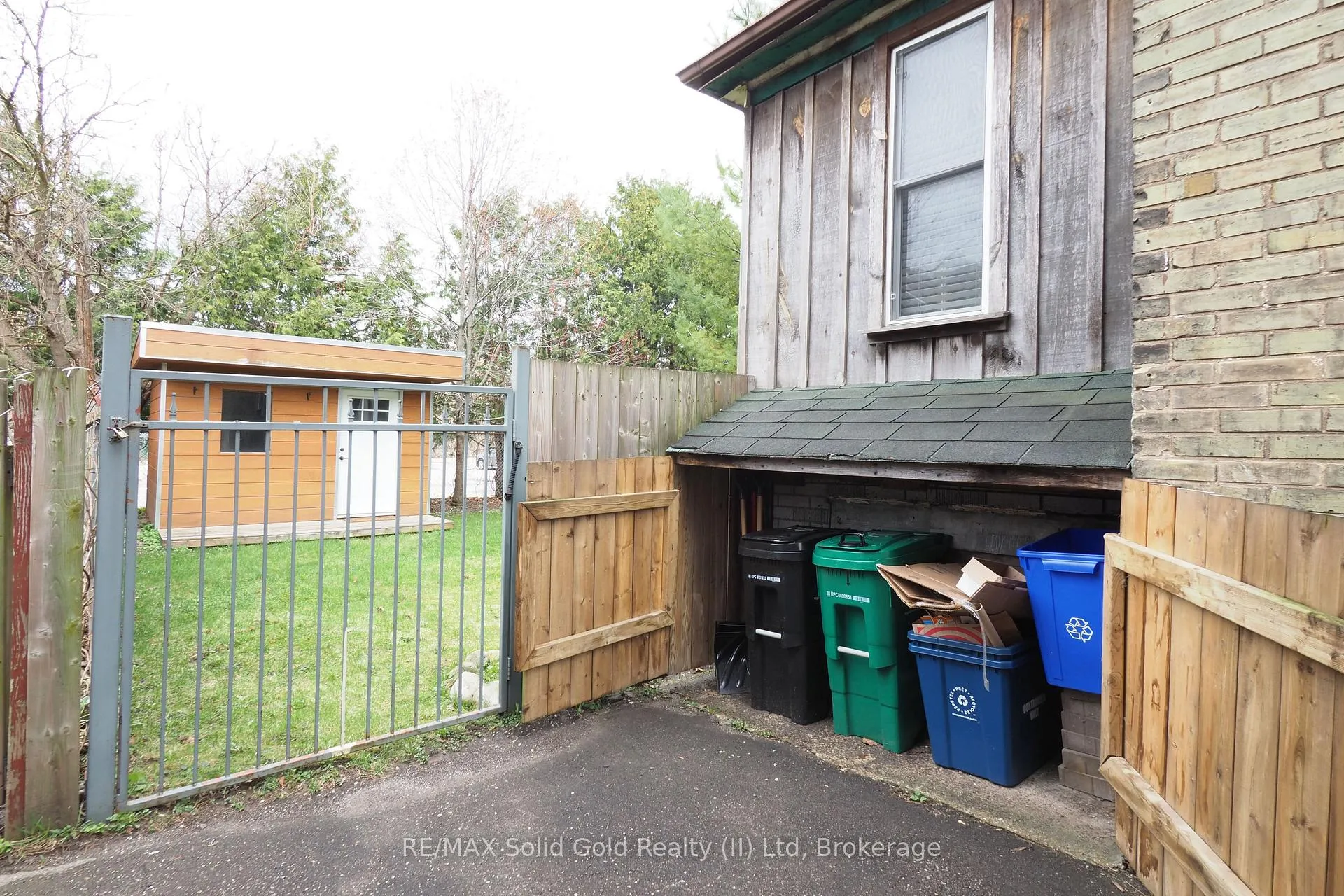 Photo 42 of 18 Theresa Street, Kitchener — HOMEH