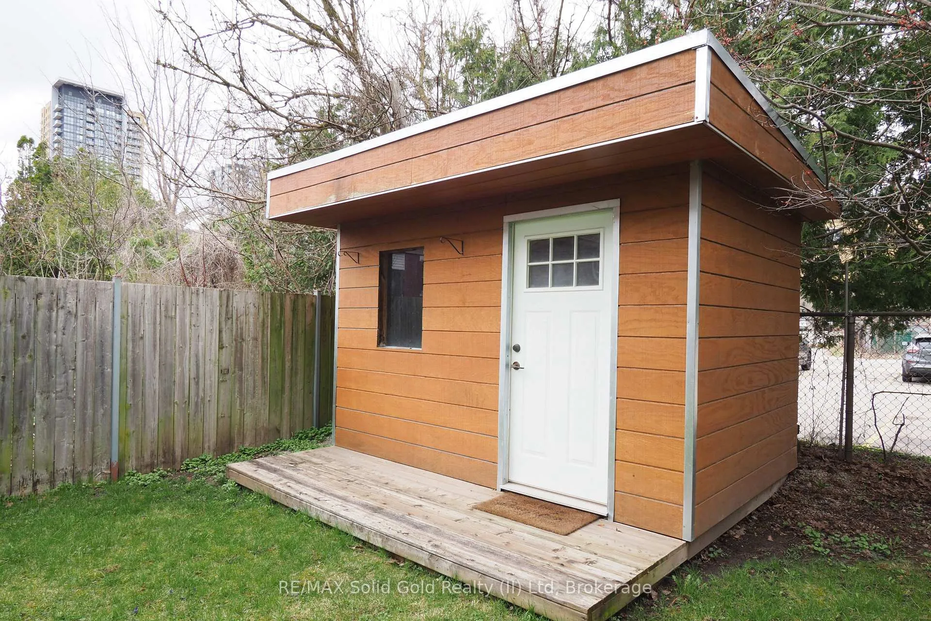 Photo 45 of 18 Theresa Street, Kitchener — HOMEH