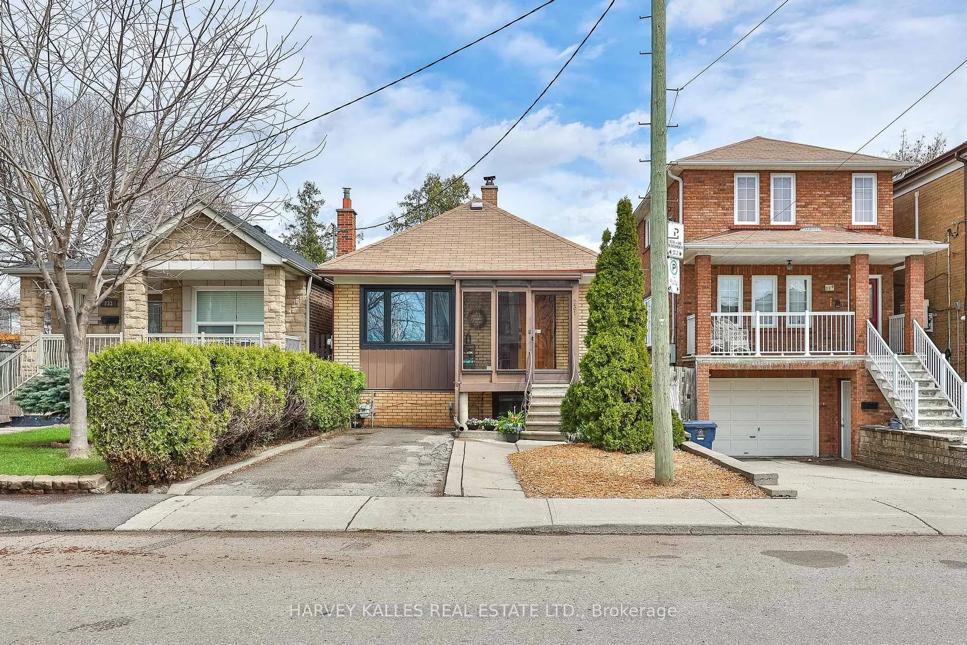 Photo 1 of 231 Bicknell Avenue, Toronto, Keelesdale-Eglinton West — HOMEH