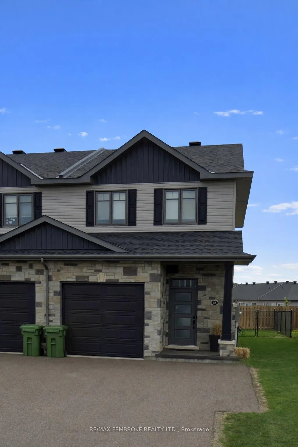 Photo 3 of 65 Chad Street, Petawawa — HOMEH