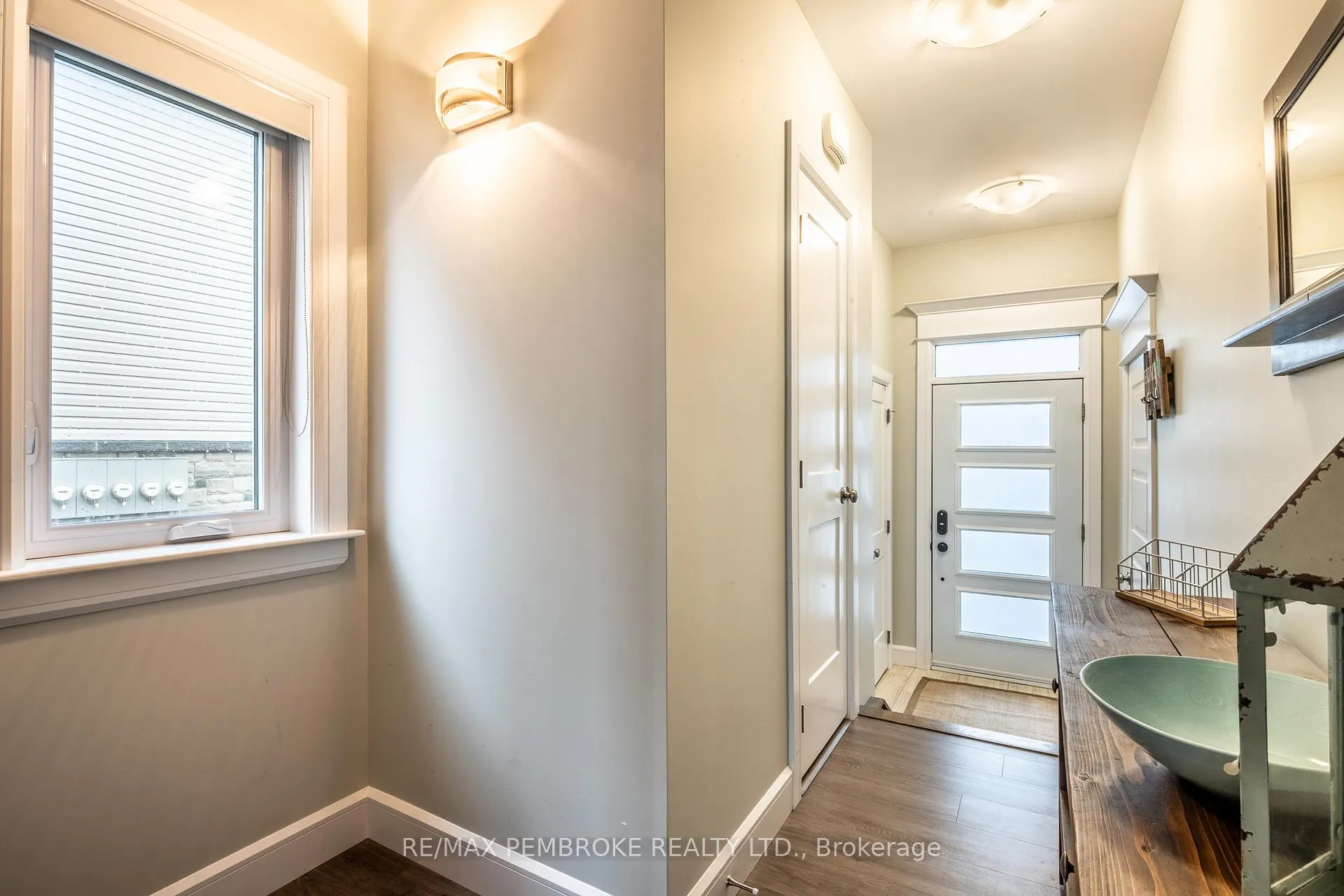 Photo 4 of 65 Chad Street, Petawawa — HOMEH
