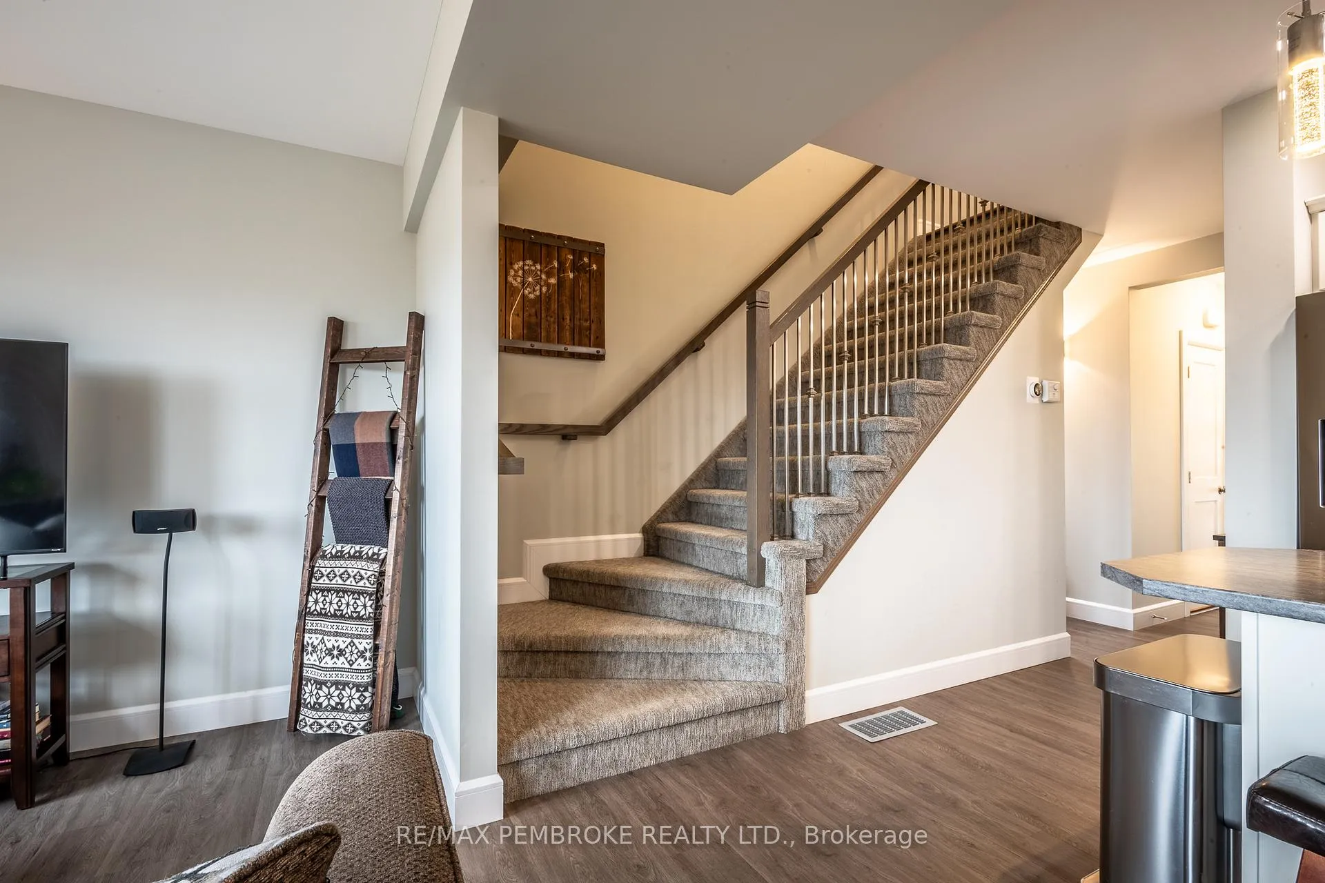 Photo 10 of 65 Chad Street, Petawawa — HOMEH