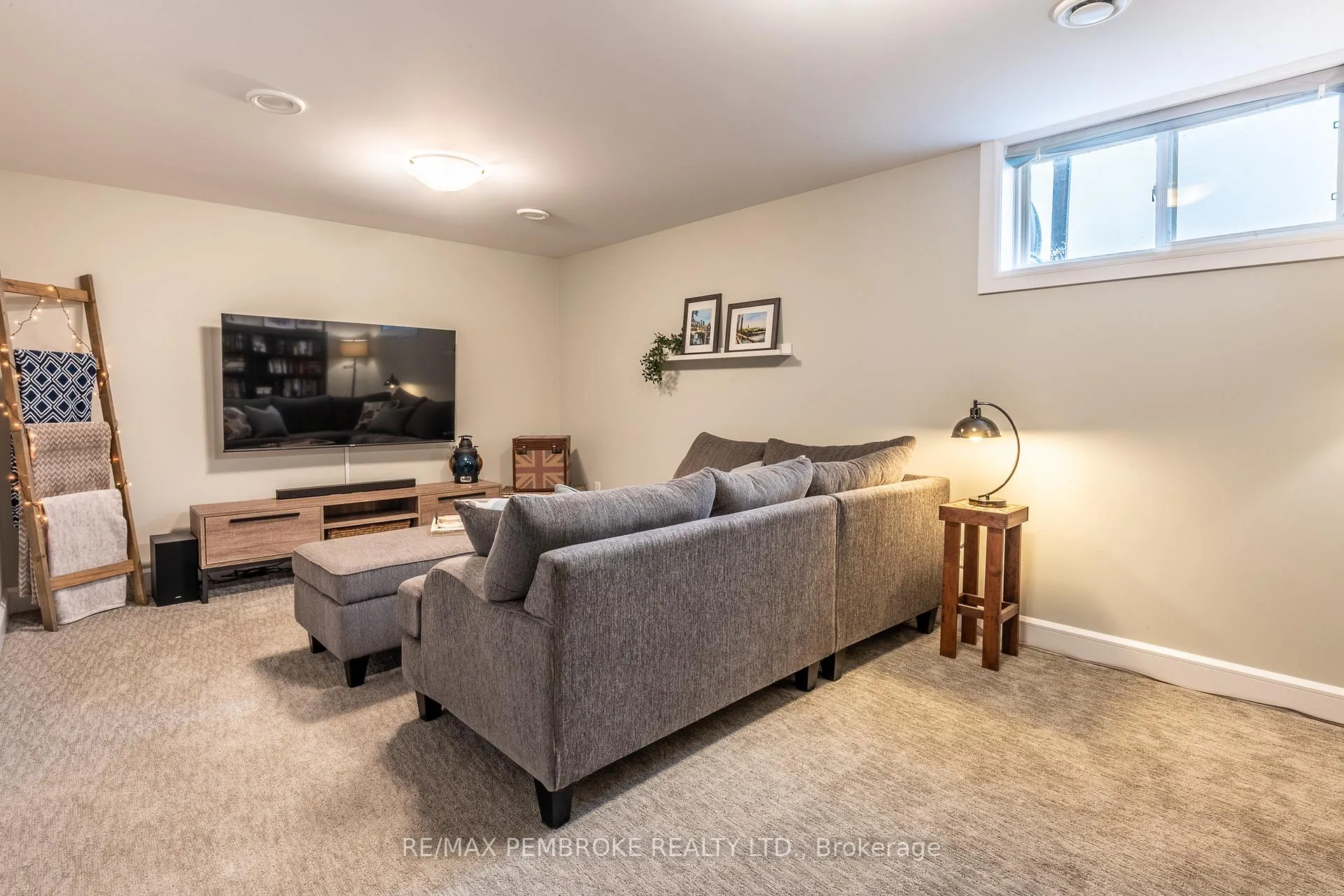 Photo 32 of 65 Chad Street, Petawawa — HOMEH