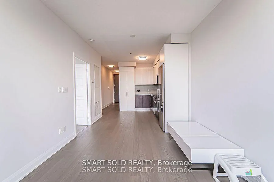 Photo 13 of Unit 916, 15 Water Walk Drive, Markham, Unionville — HOMEH